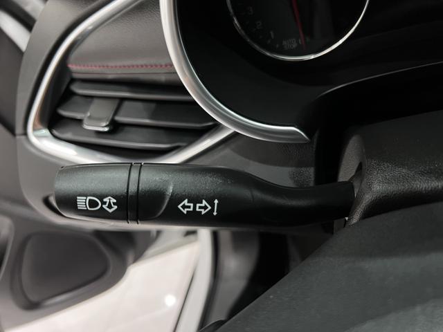 Chevrolet Malibu XL 2021 immagine di auto #16