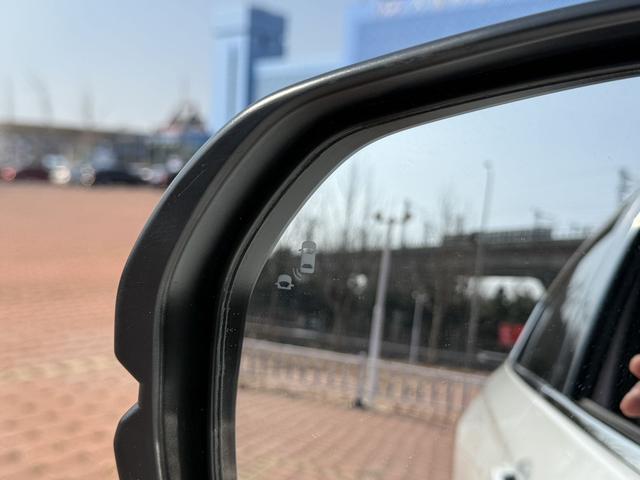 Honda XR-V 2023 car image #16