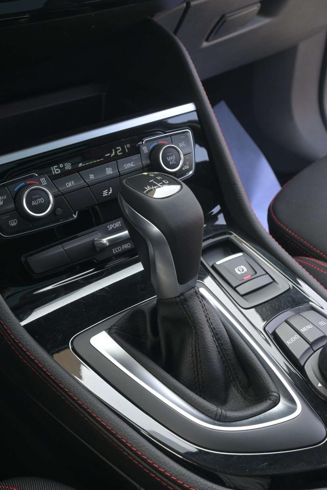 BMW 2 Series Gran Tourer 2016 car image #16