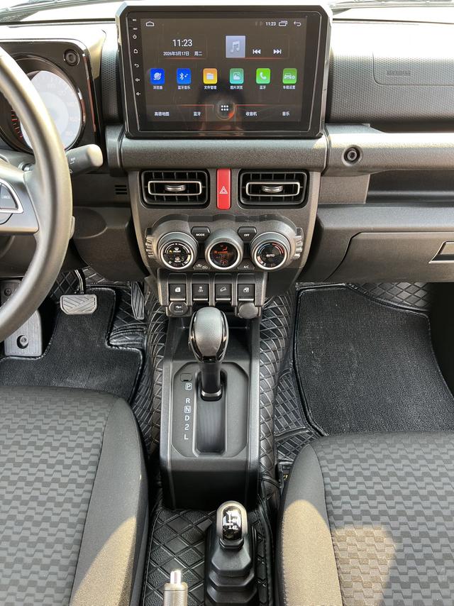 Suzuki 2022 car image #16