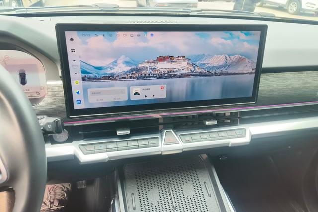 Tank 400 New Energy 2024 изображение автомобиля #16