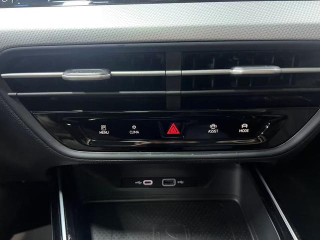 Volkswagen Lamando 2022 immagine di auto #16