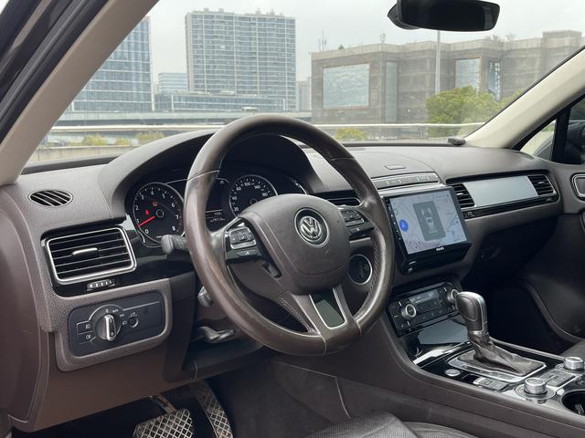 Volkswagen Touareg 2017 immagine di auto #16