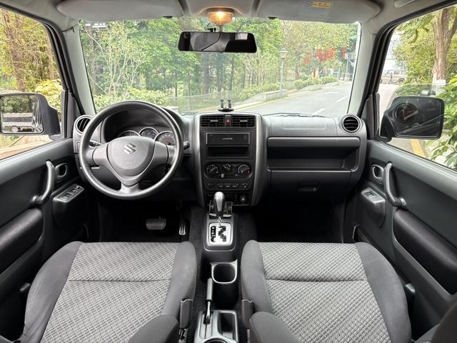 Suzuki Jimny (Imported) 2018 image de voiture #16