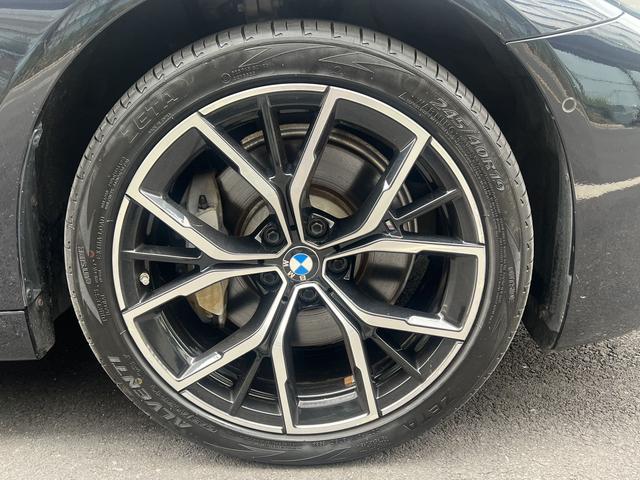 BMW 5 Series 2023 immagine di auto #16