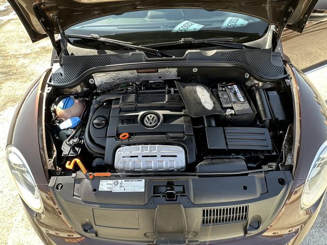 Volkswagen Beetle 2012 изображение автомобиля #16