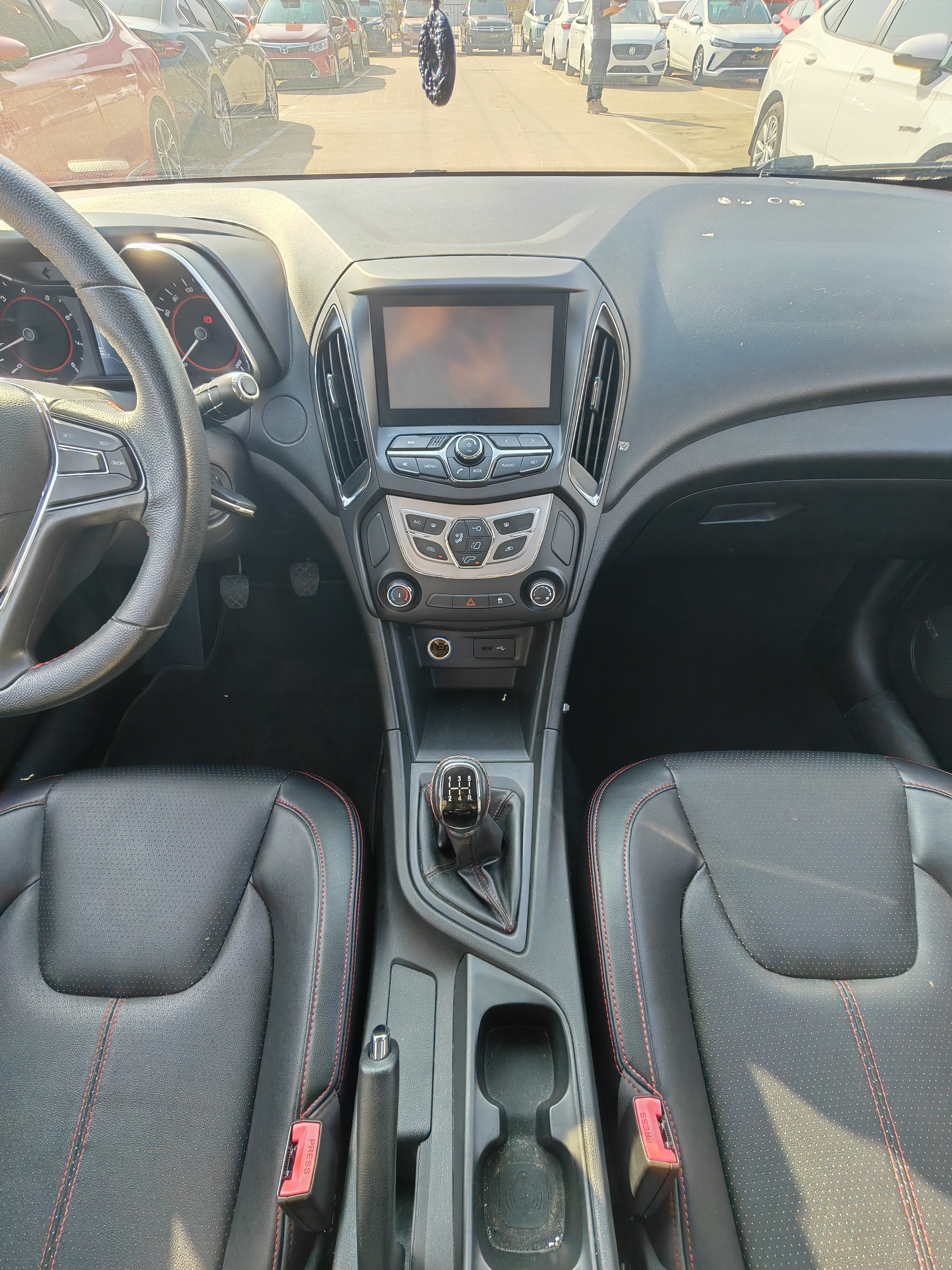 Chery Arrizo 5 2017 صورة سيارة #16