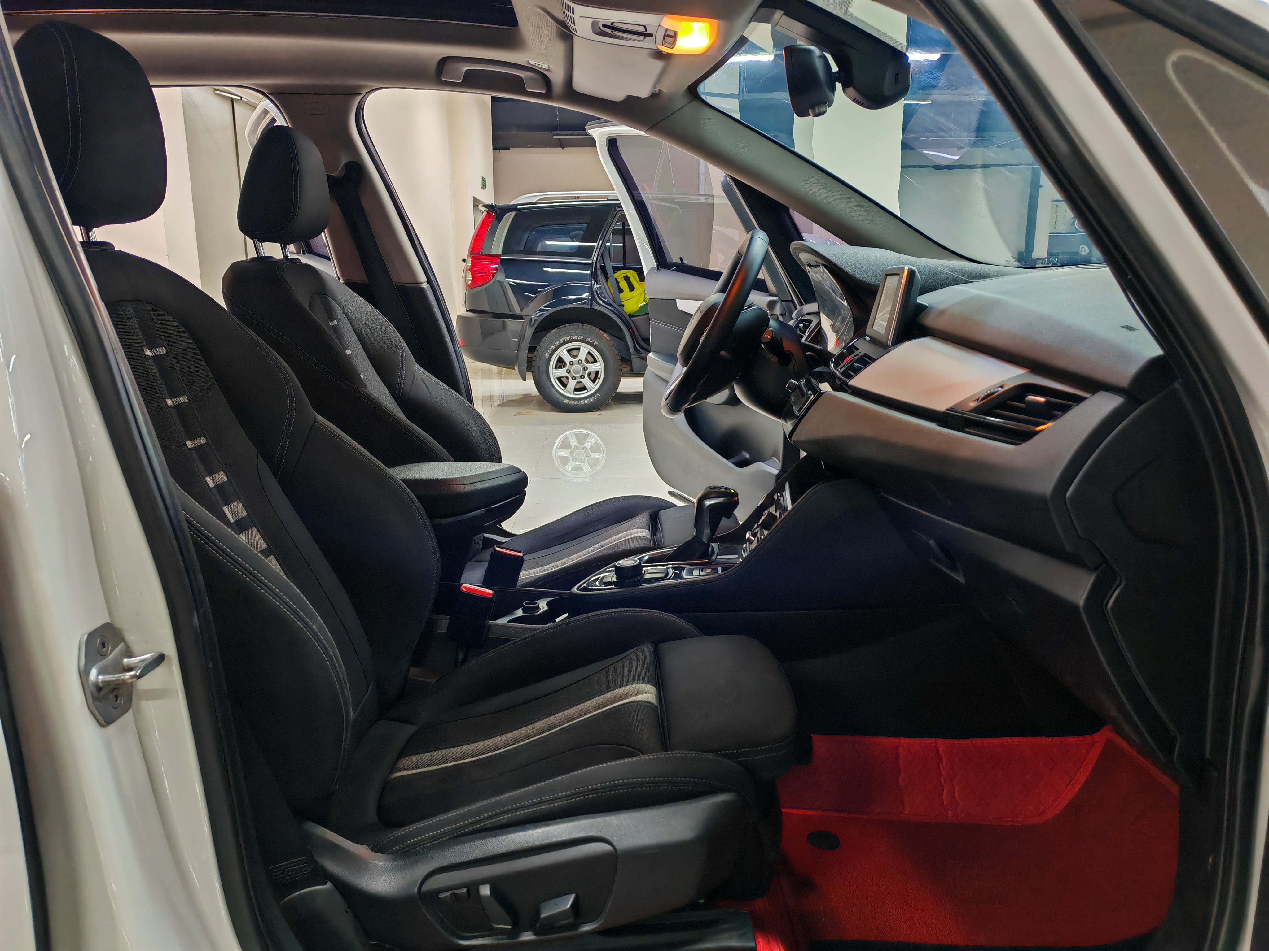 BMW 2 Series Tourer (Imported) 2016 car image #16