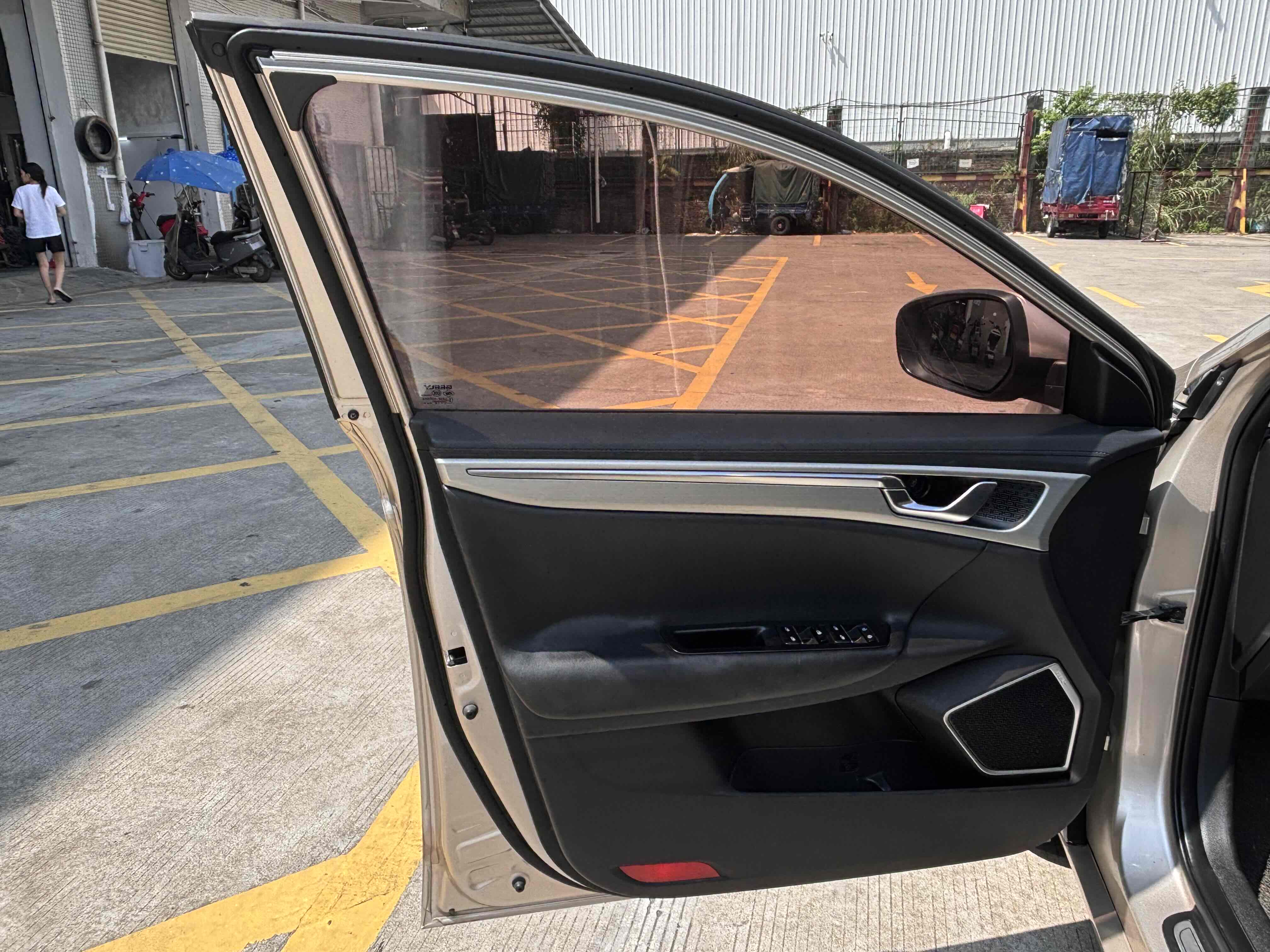 GEELY Emgrand GL 2017 car image #16
