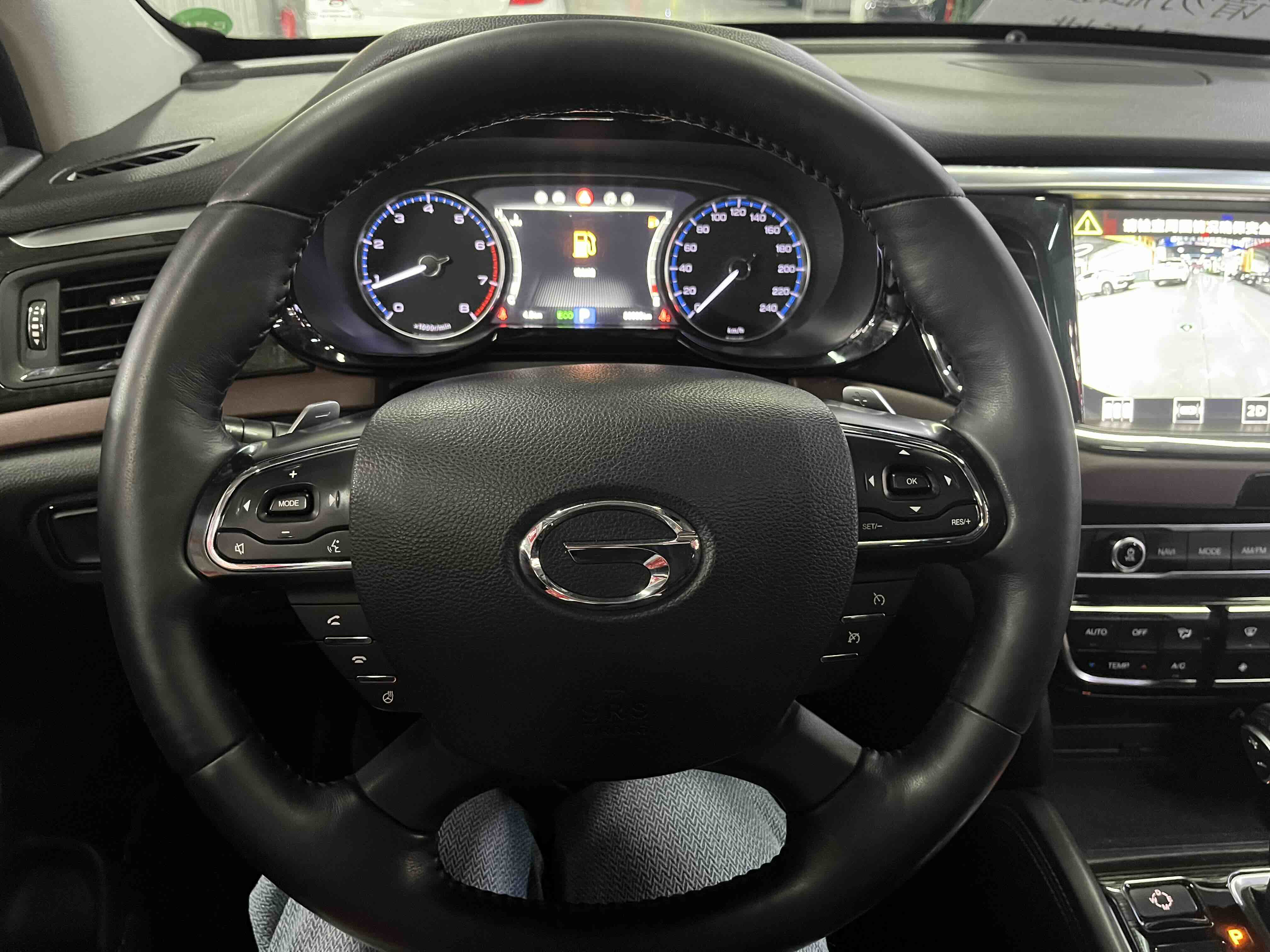 GAC Trumpchi GS8 2018 car image #16