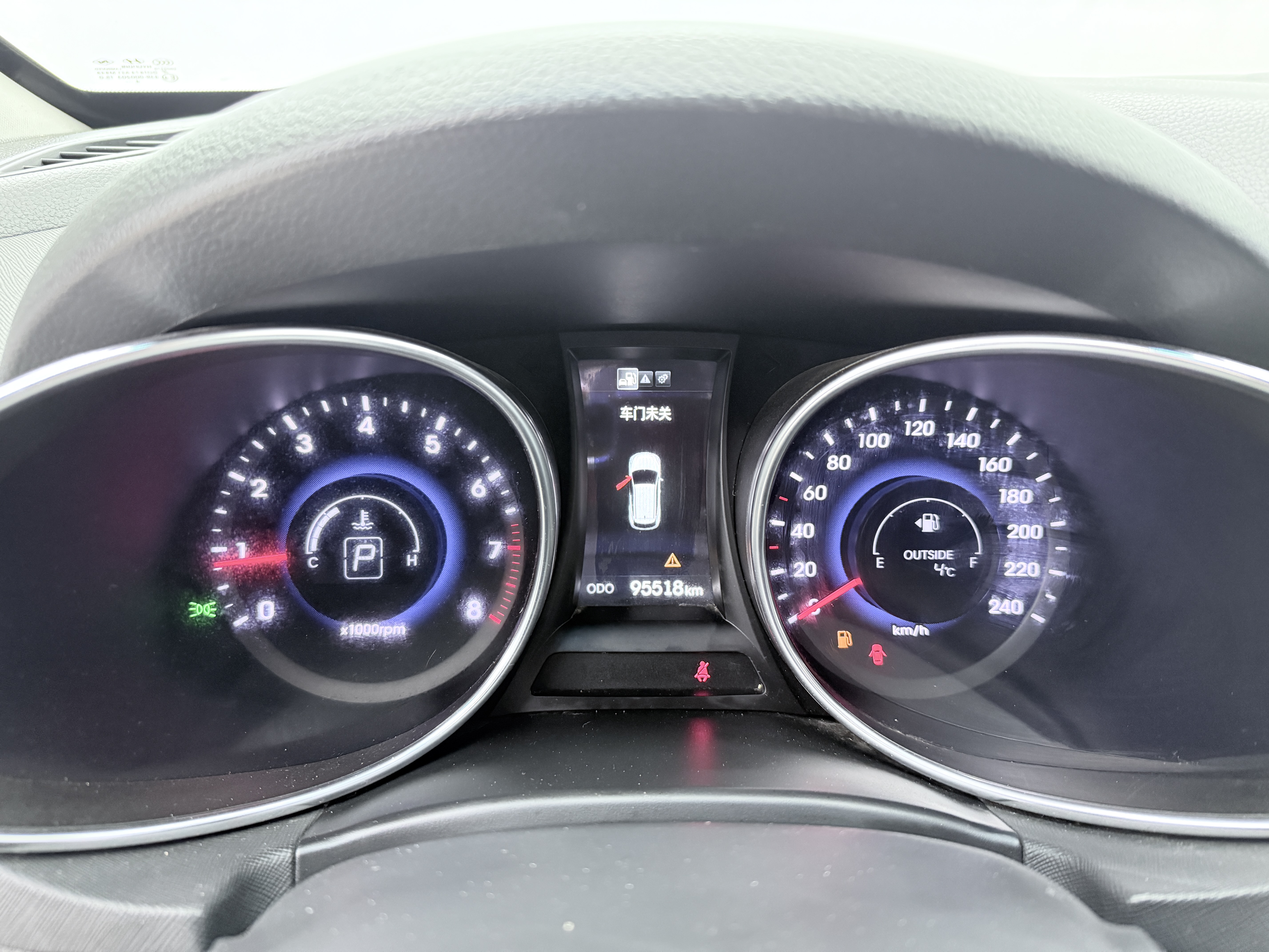 Hyundai Santa Fe 2015 car image #16