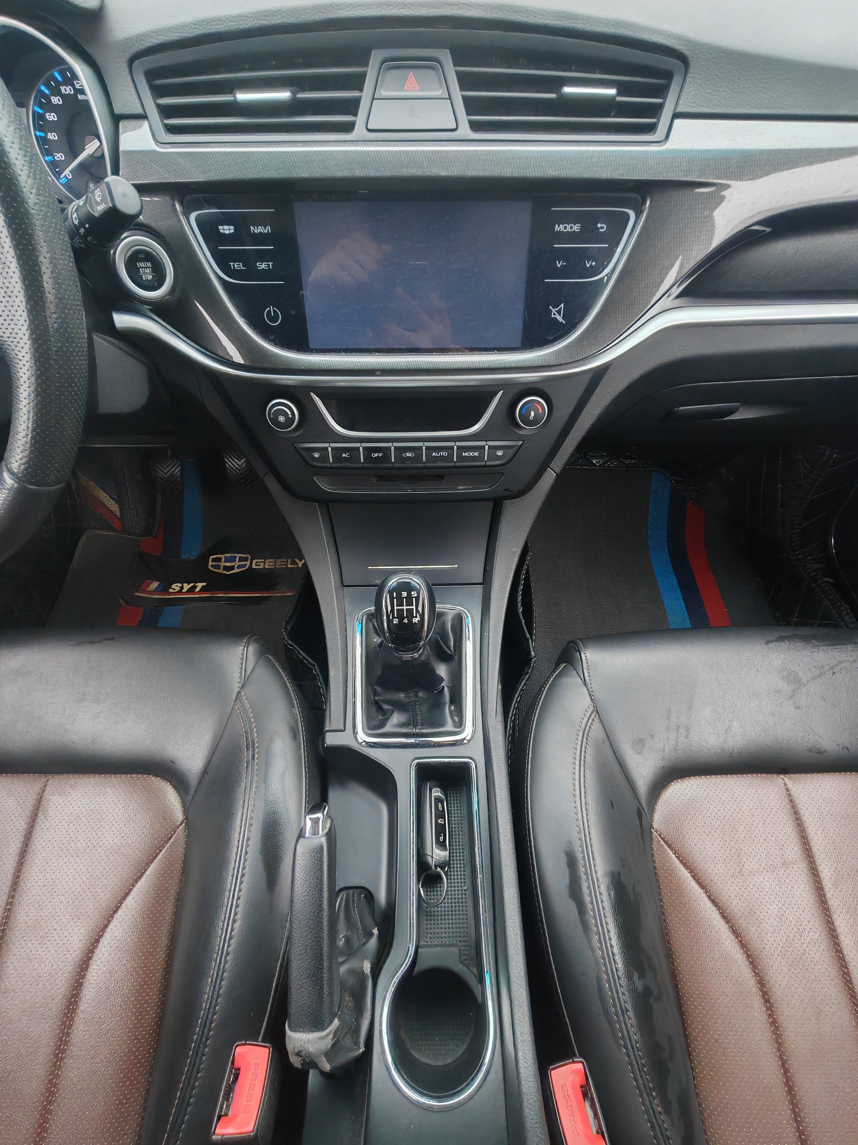 Emgrand 2016 #16 Emgrand 2016 car image #16