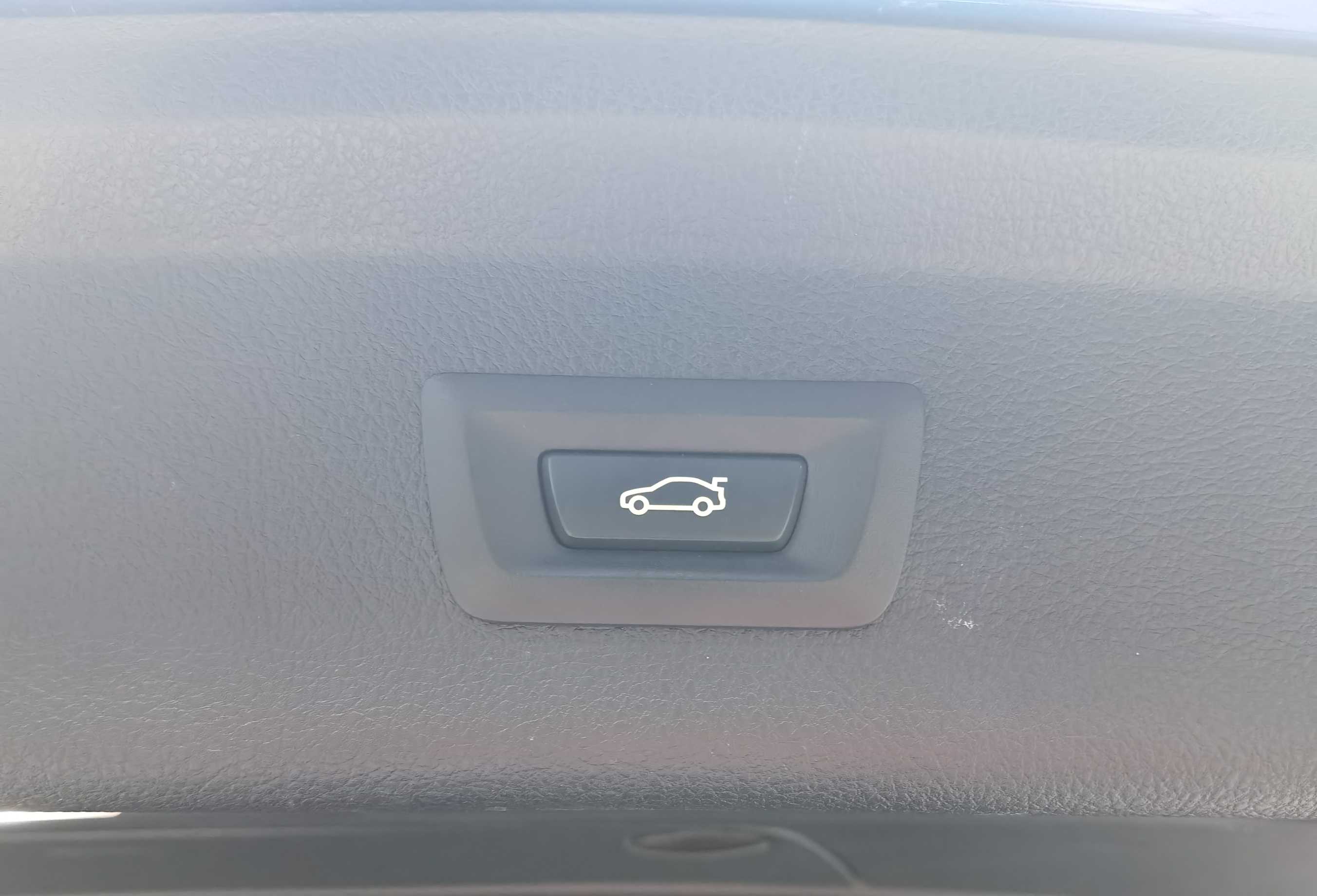 BMW 3 Series GT 2017 immagine di auto #16