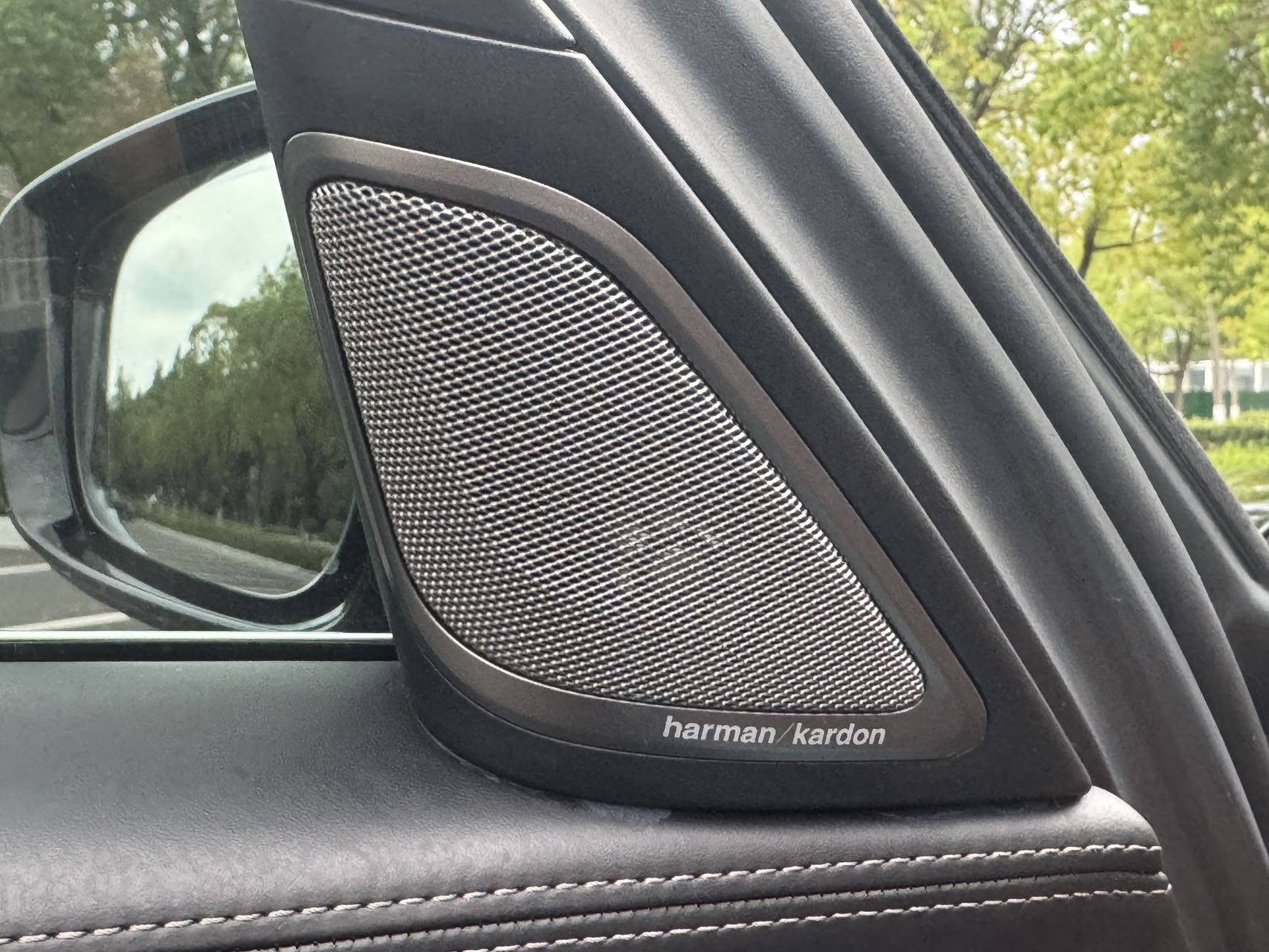 BMW 7 Series New Energy 2017 #16 BMW 7 Series New Energy 2017 car image #16