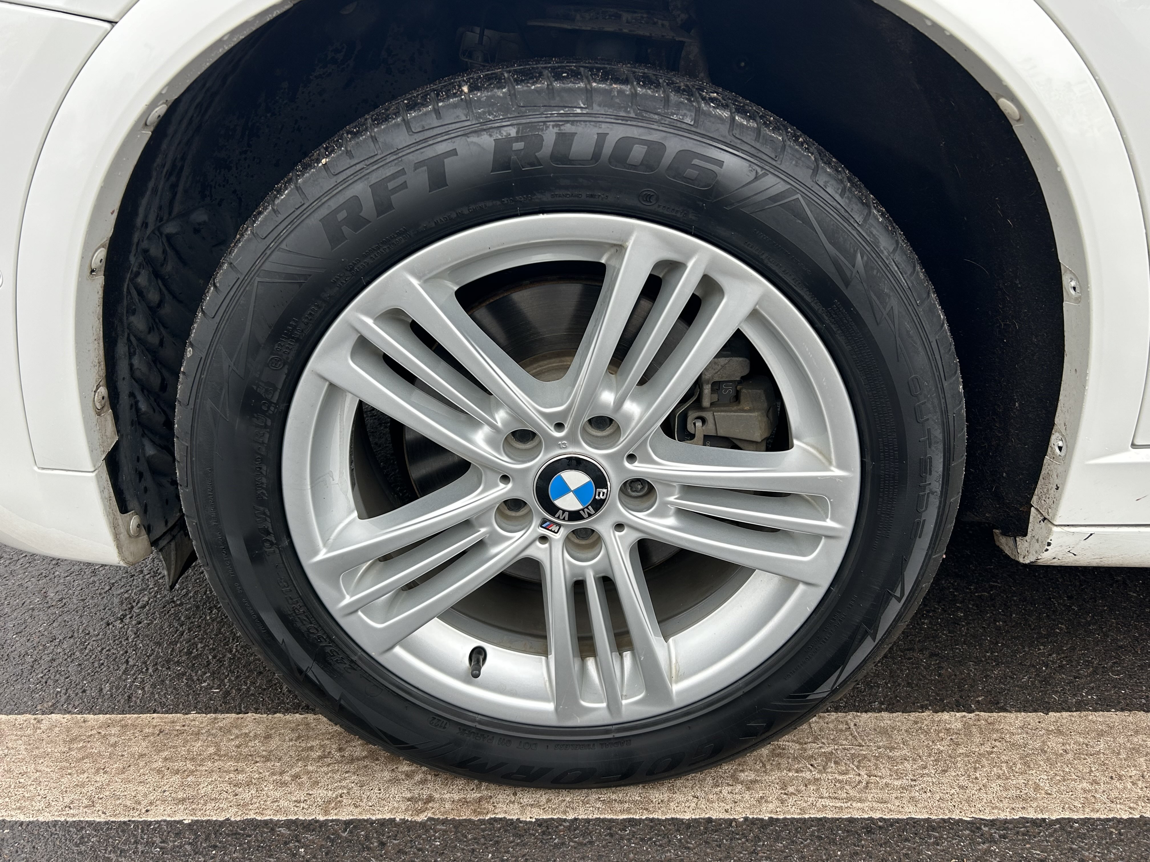 BMW X4 M40i 2018 #16 BMW X4 M40i 2018 car image #16