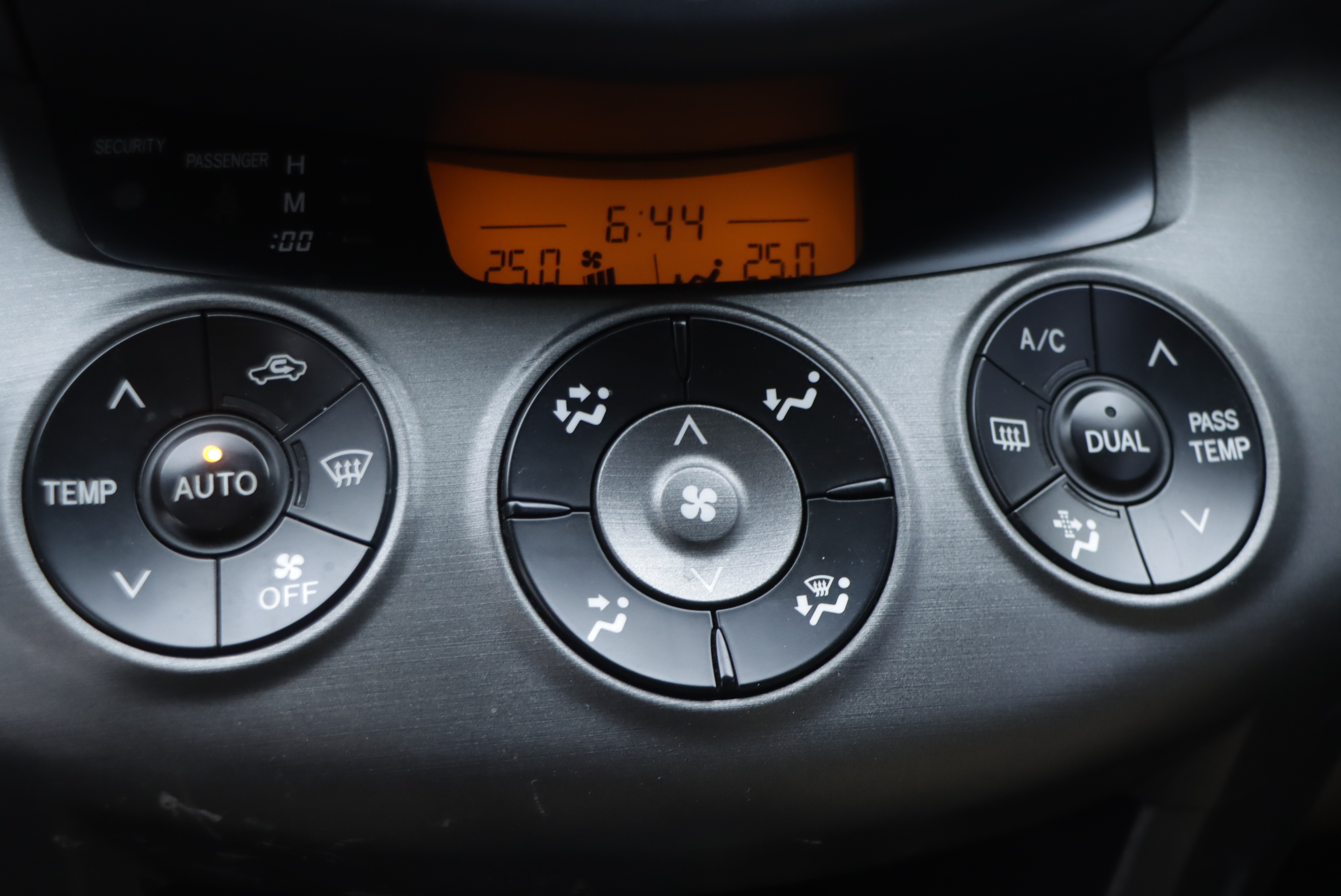 Toyota RAV4 2013 #16 Toyota RAV4 2013 car image #16
