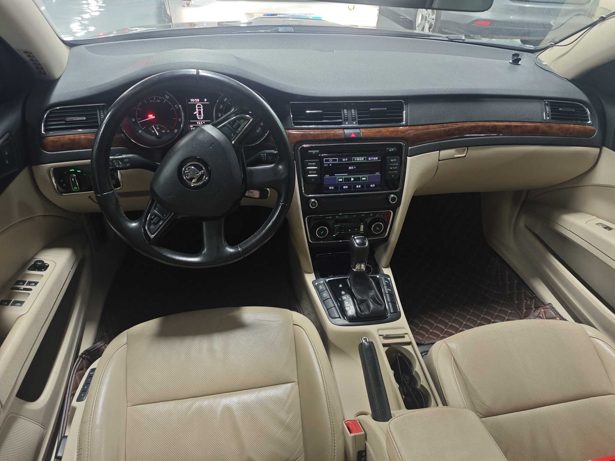 斯柯达 速派(进口) 2014 汽车图片 #16