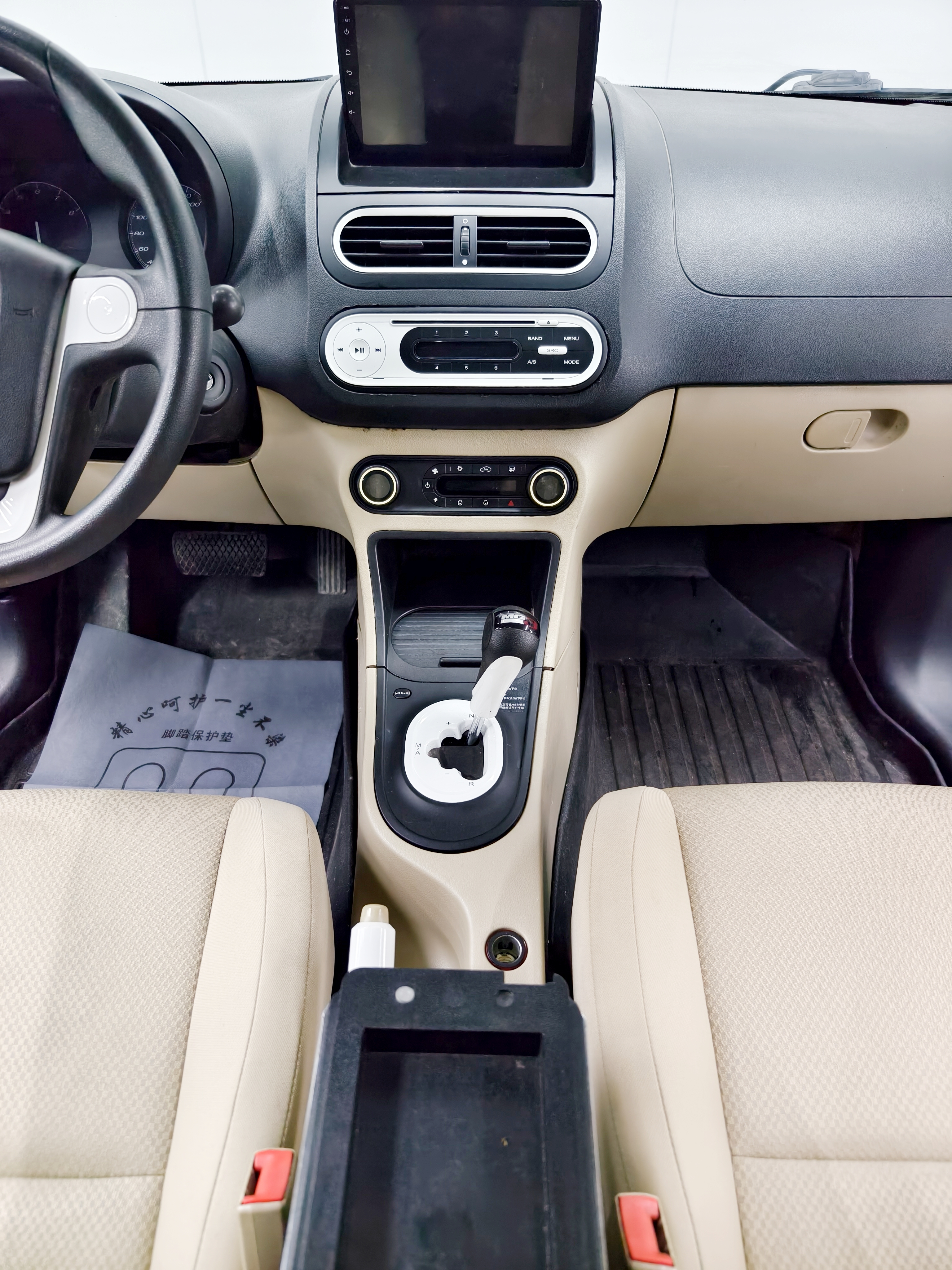 MG 3 2011 car image #16