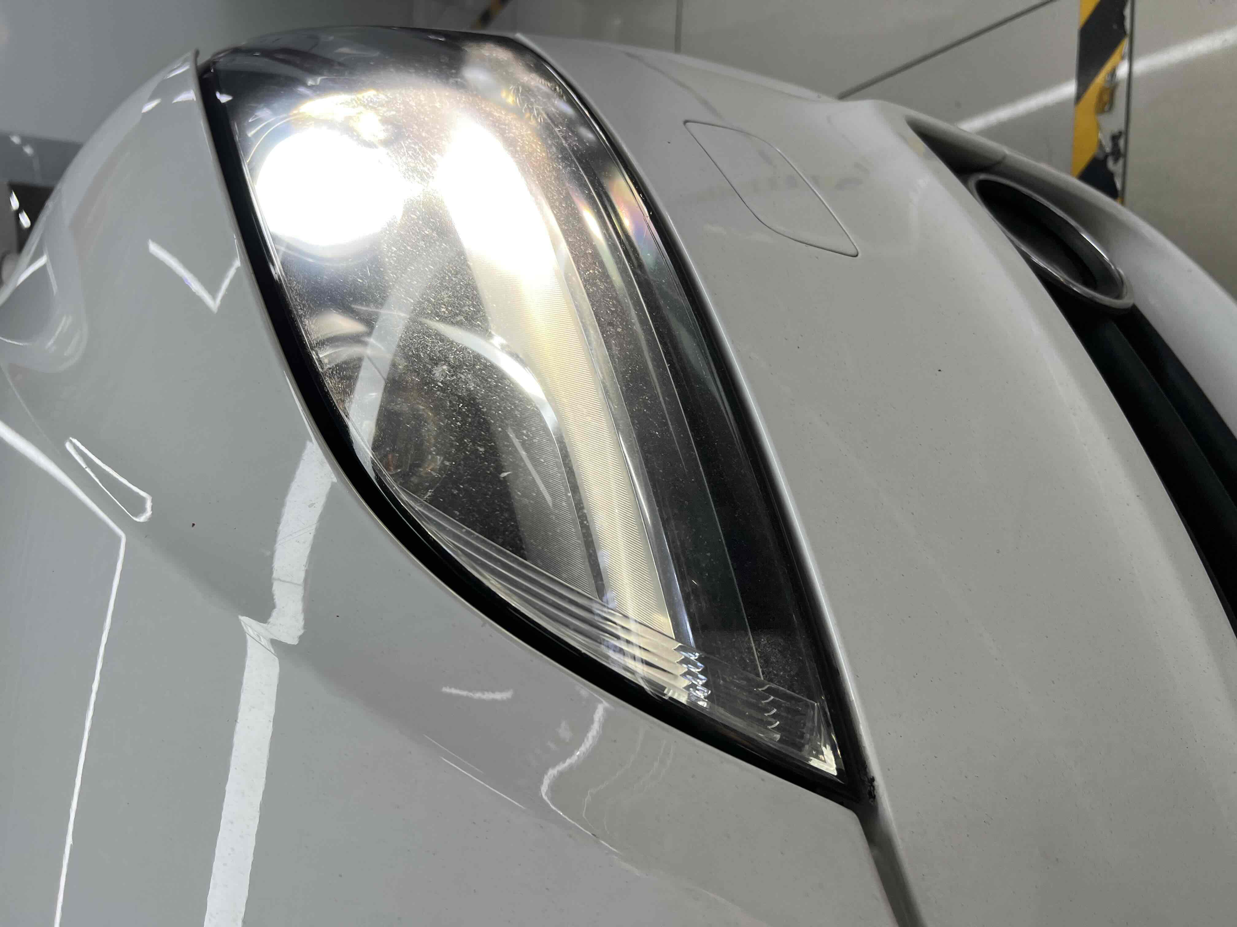 Audi TT 2012 #16 Audi TT 2012 car image #16