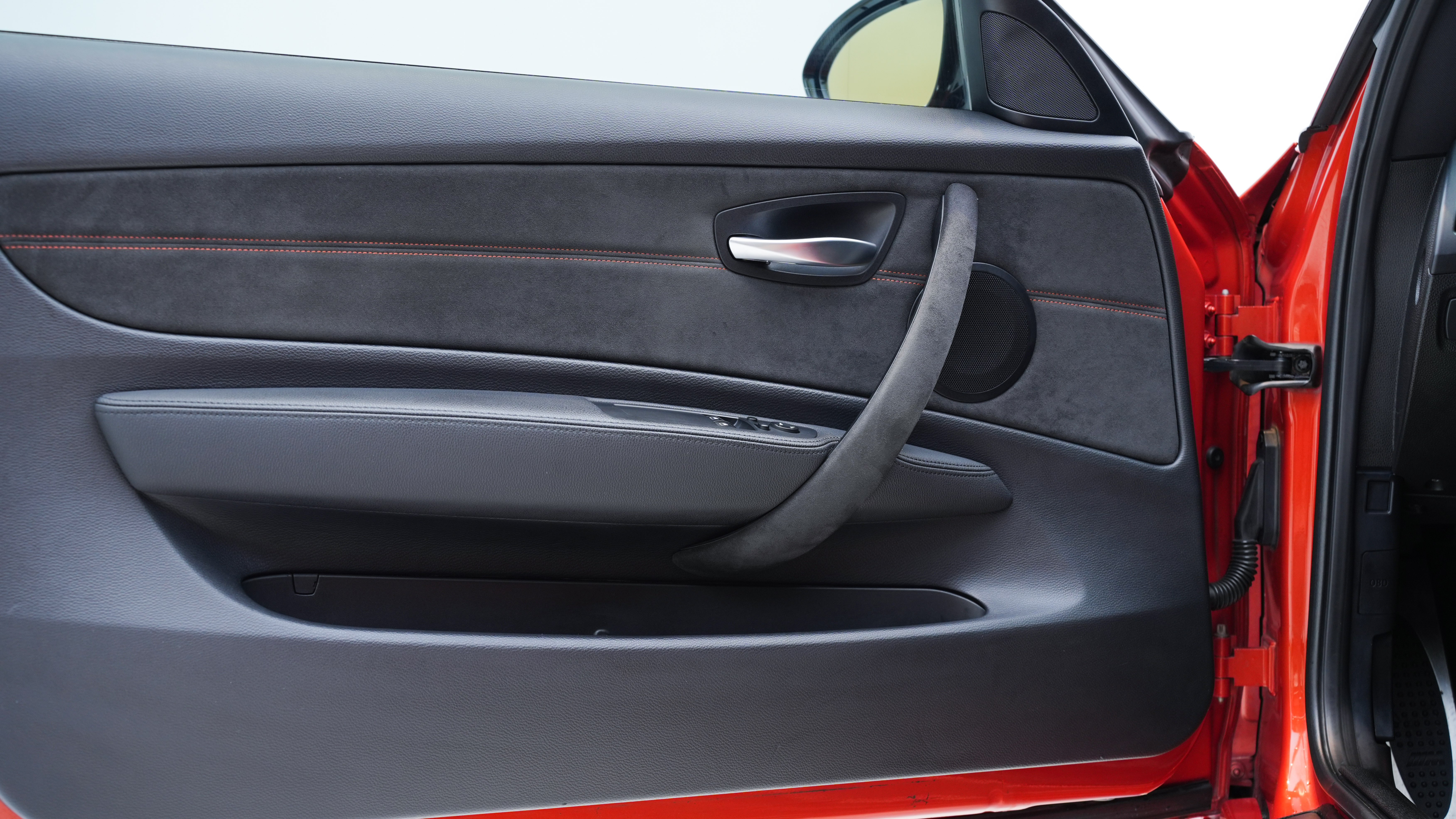 BMW 1 Series M 2012 car image #16