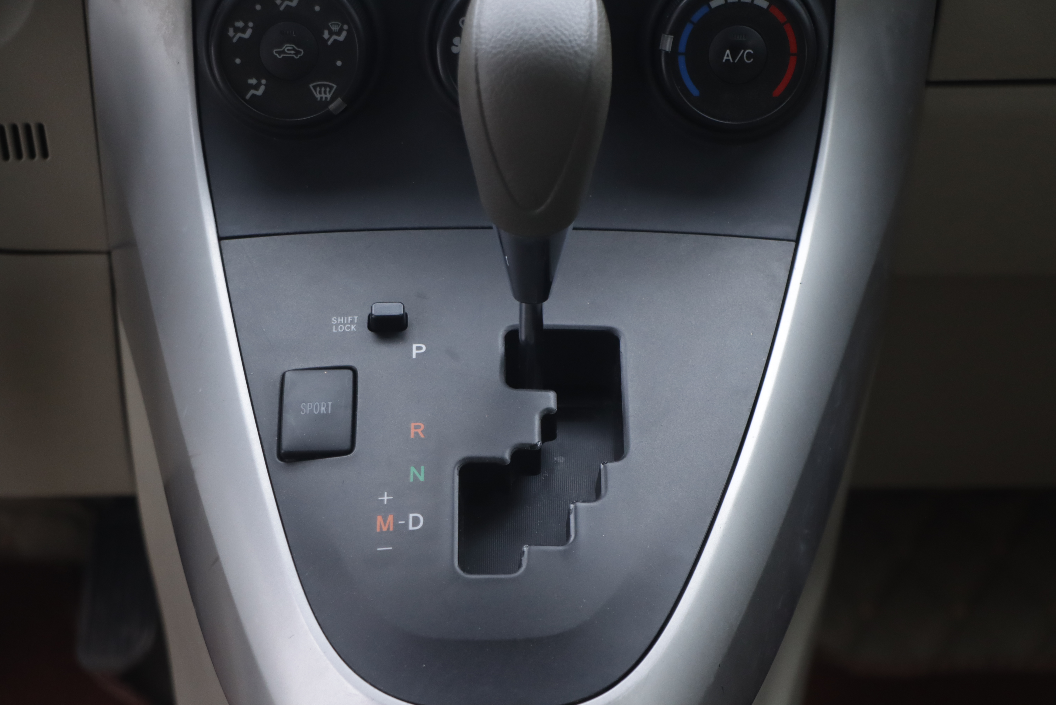 Toyota Verso 2015 immagine di auto #16