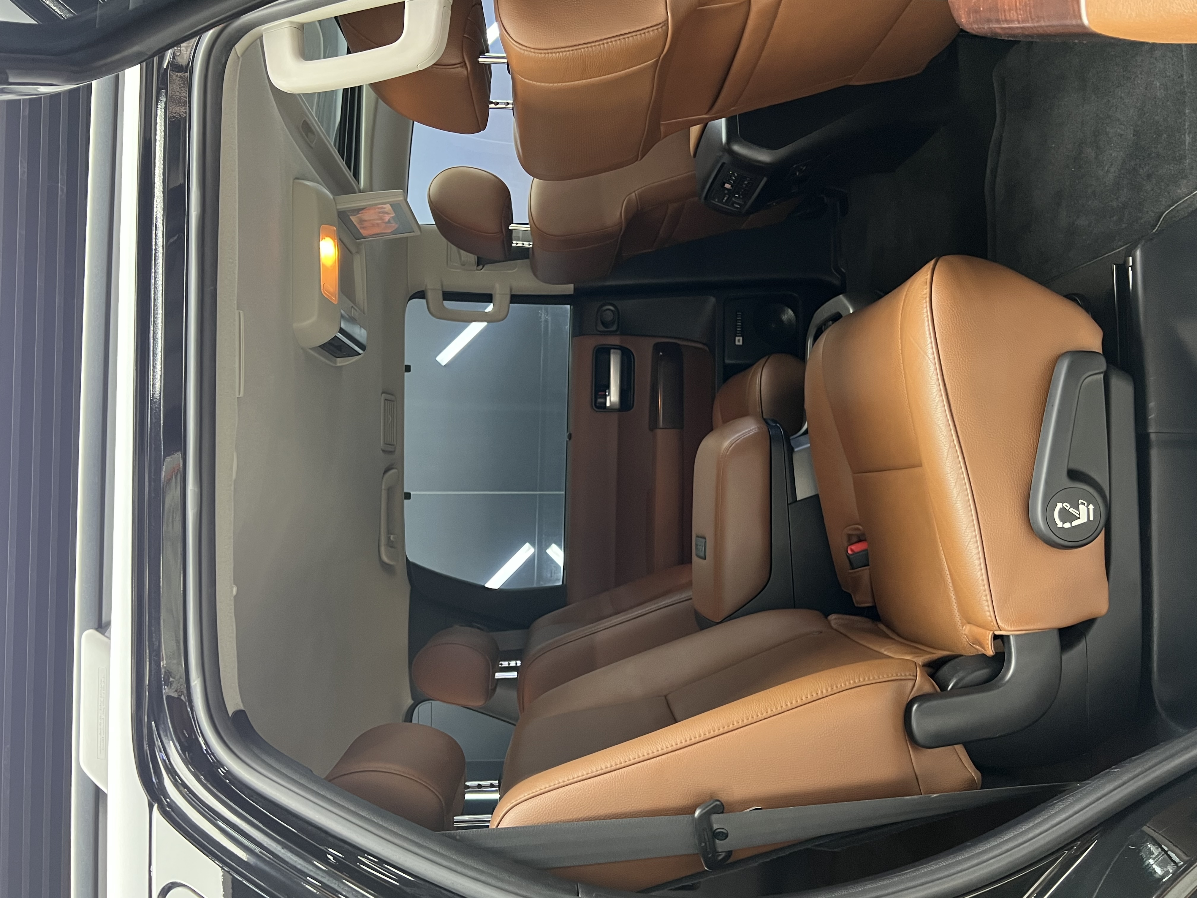 丰田 红杉 2011 汽车图片 #16