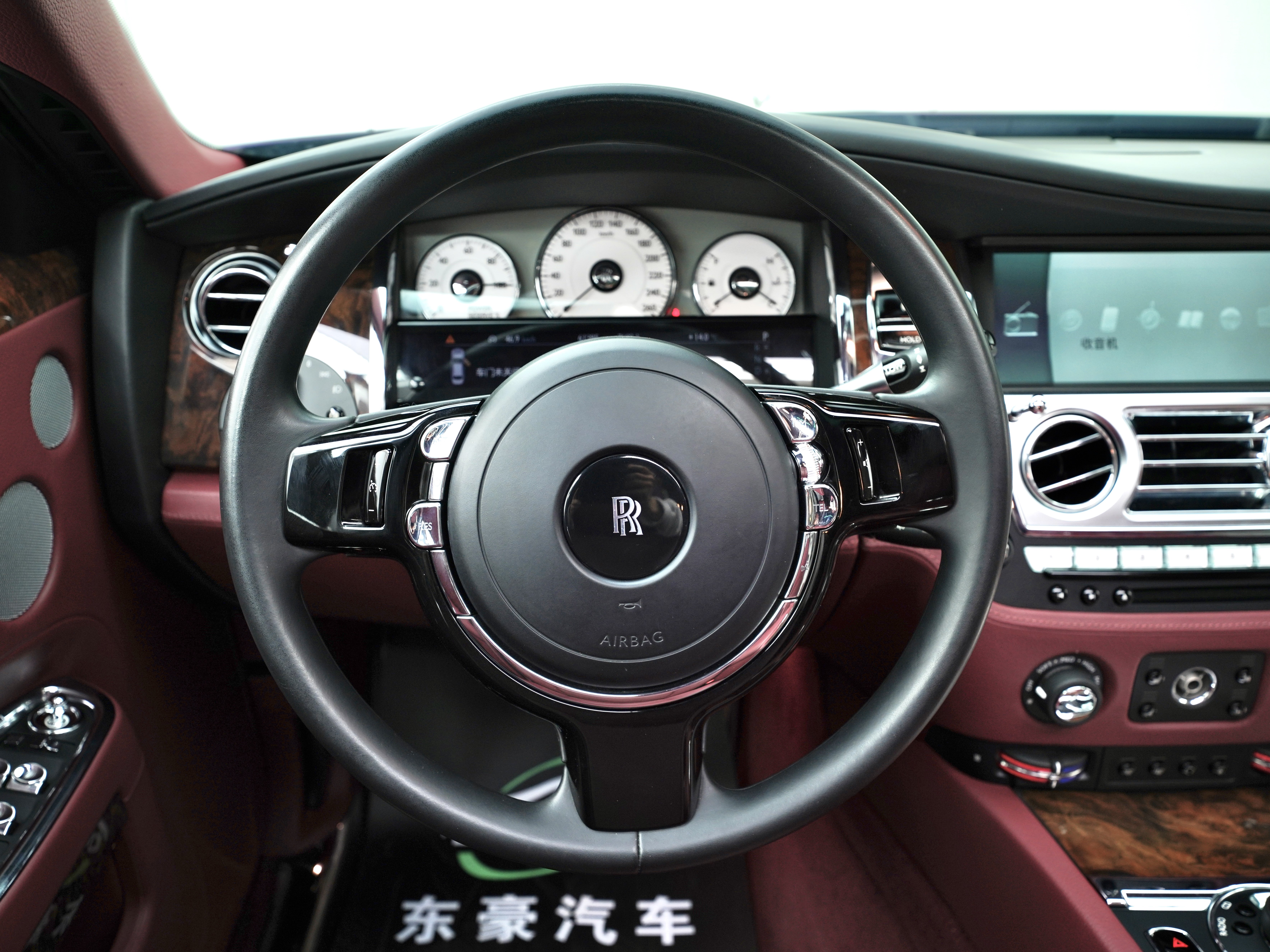 Rolls-Royce Ghost 2014 car image #16