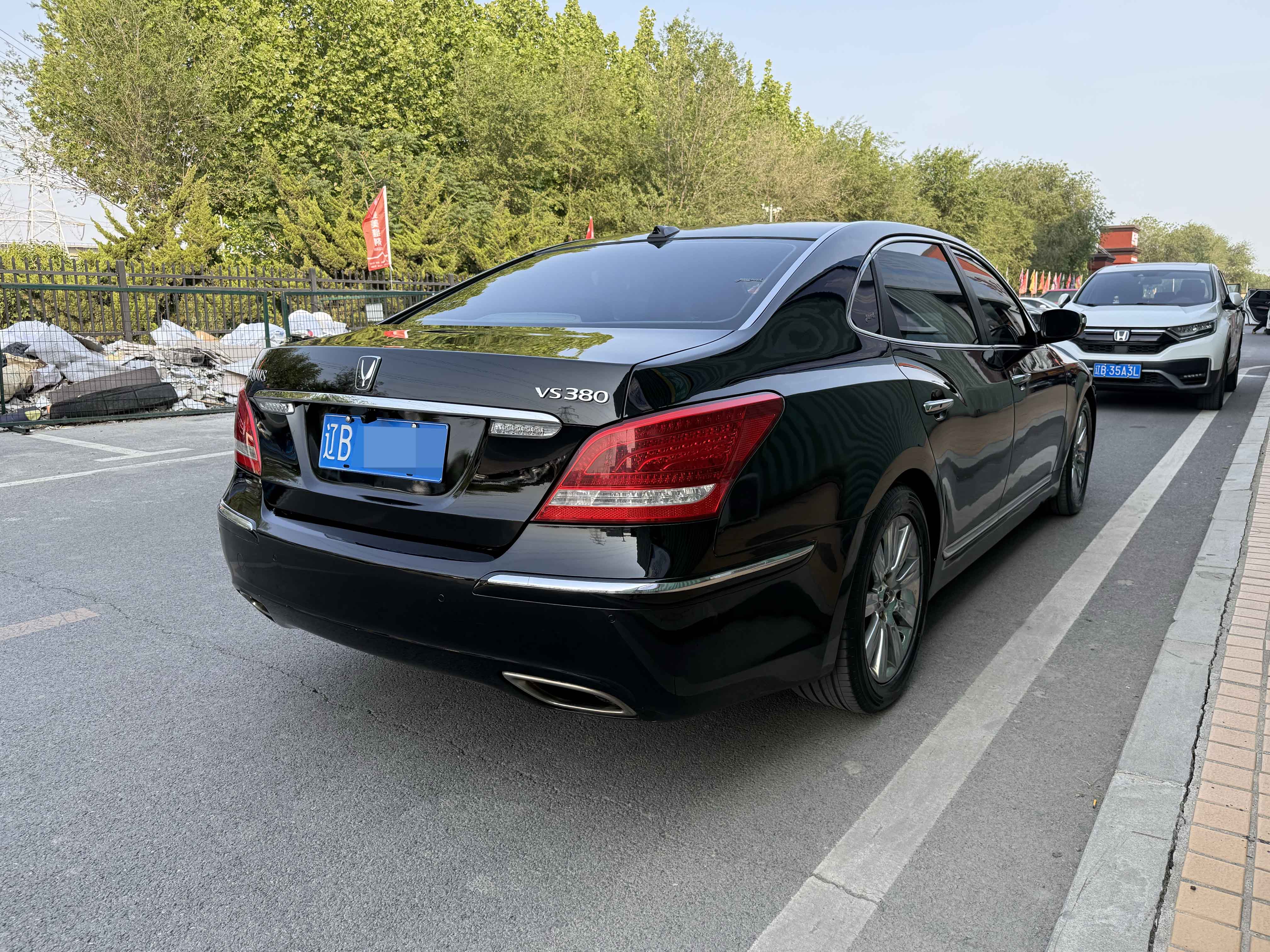 Hyundai Equus 2012 immagine di auto #16