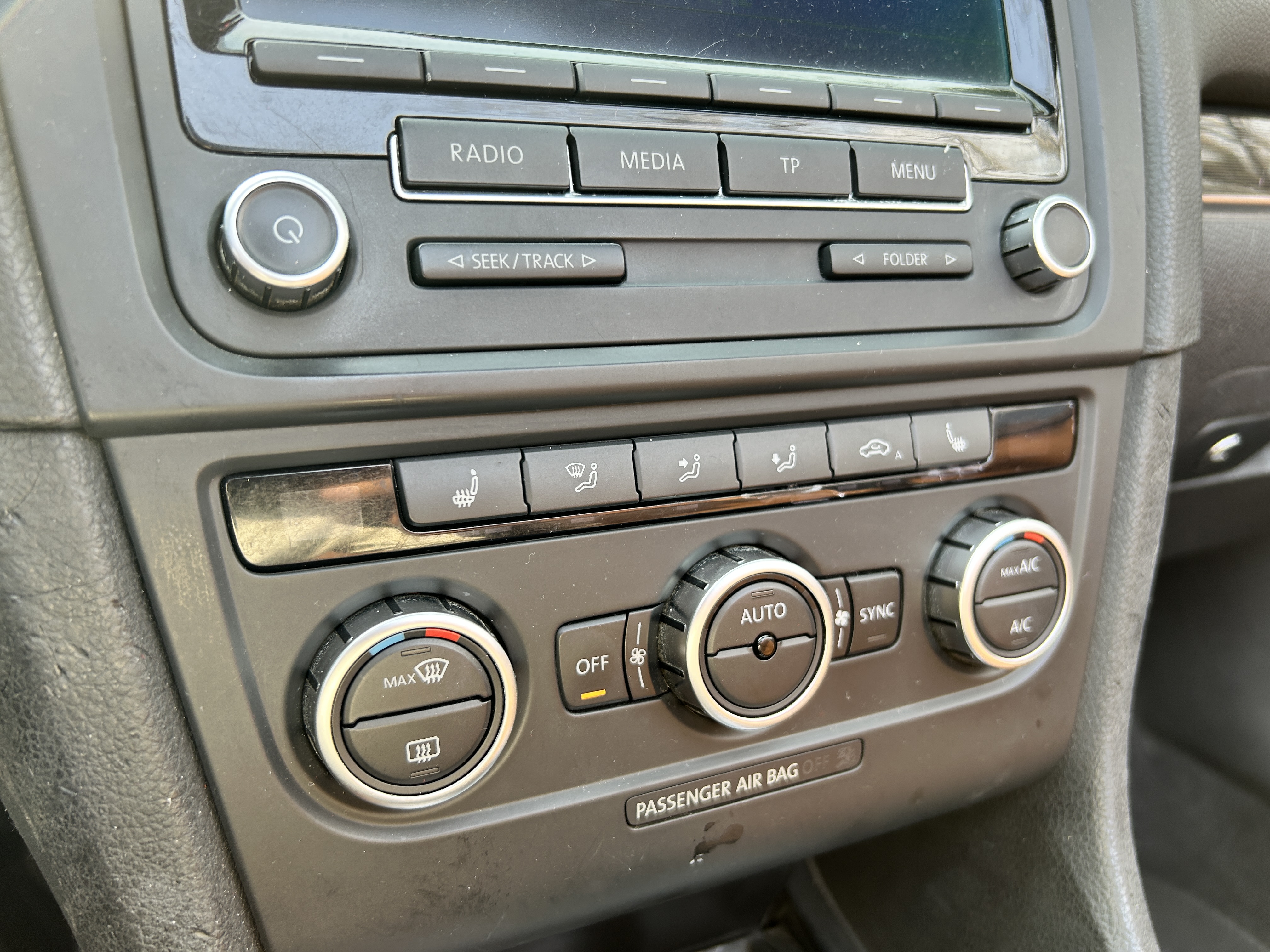 Volkswagen Golf (Imported) 2013 صورة سيارة #16