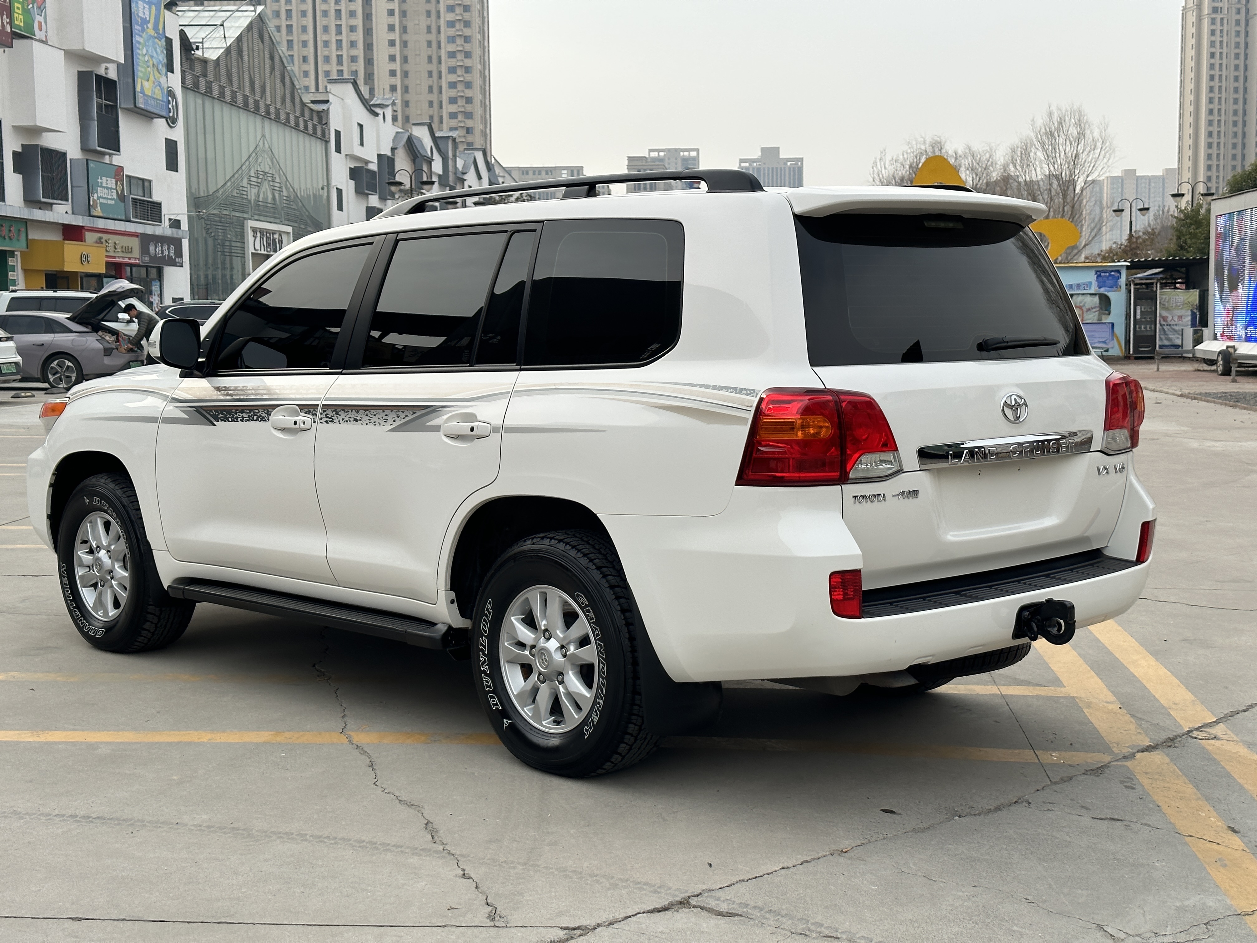 Toyota Land Cruiser 2013 car image #16