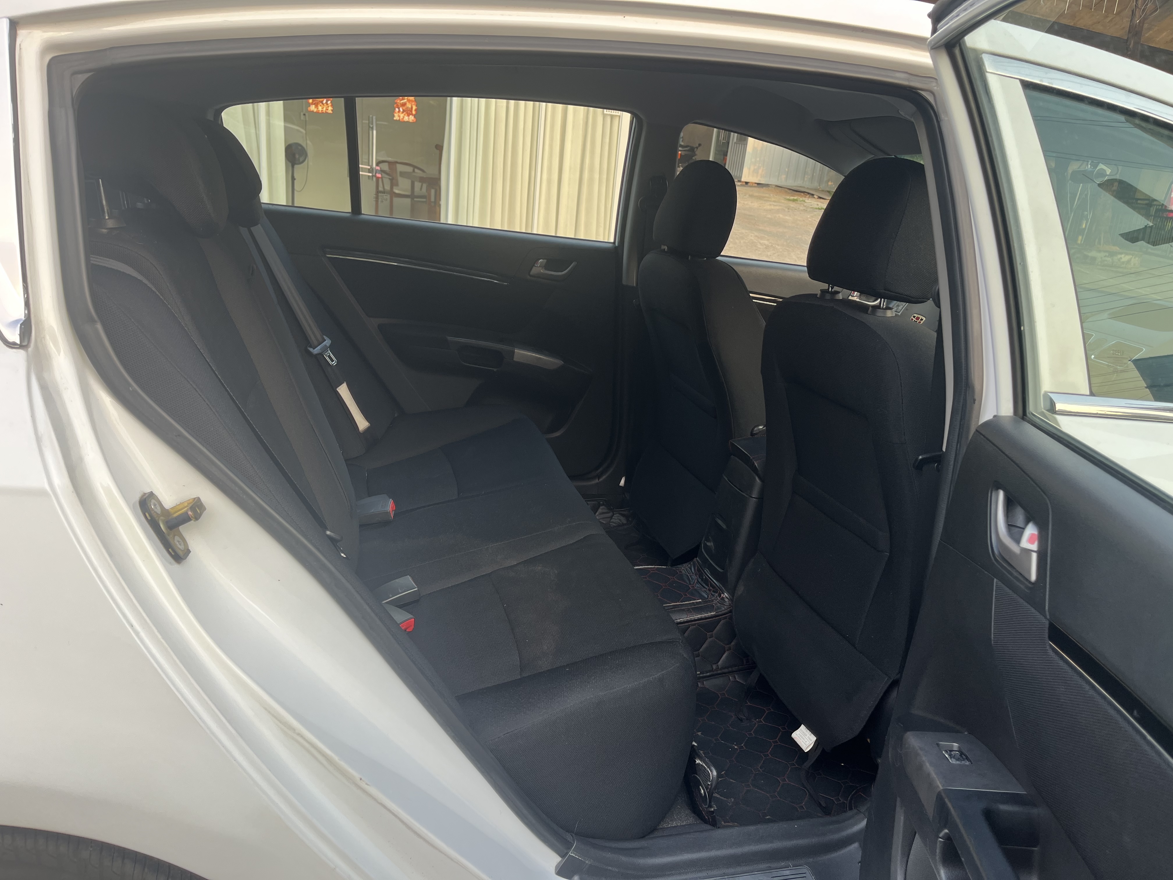 GEELY Emgrand Classic 2014 car image #16