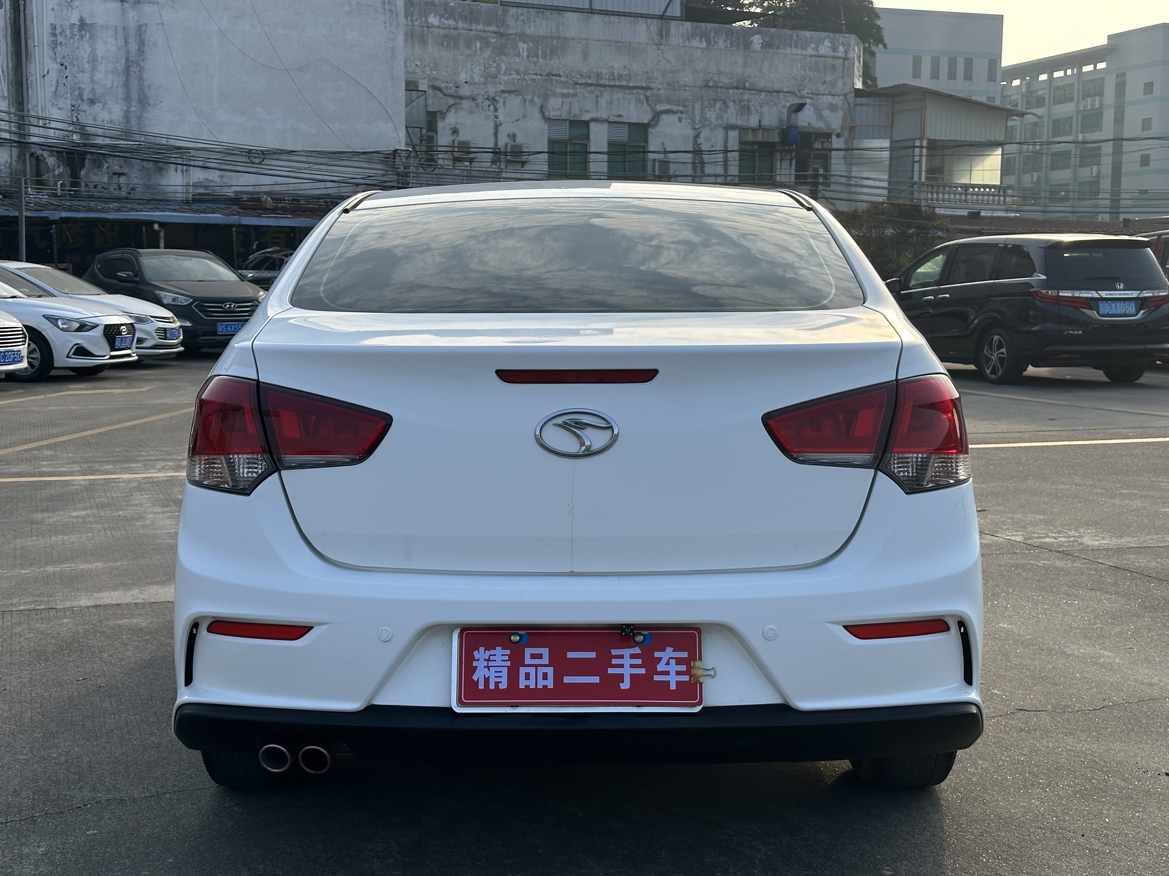 Soueast V5 Lingzhi 2018 #16 Soueast V5 Lingzhi 2018 car image #16