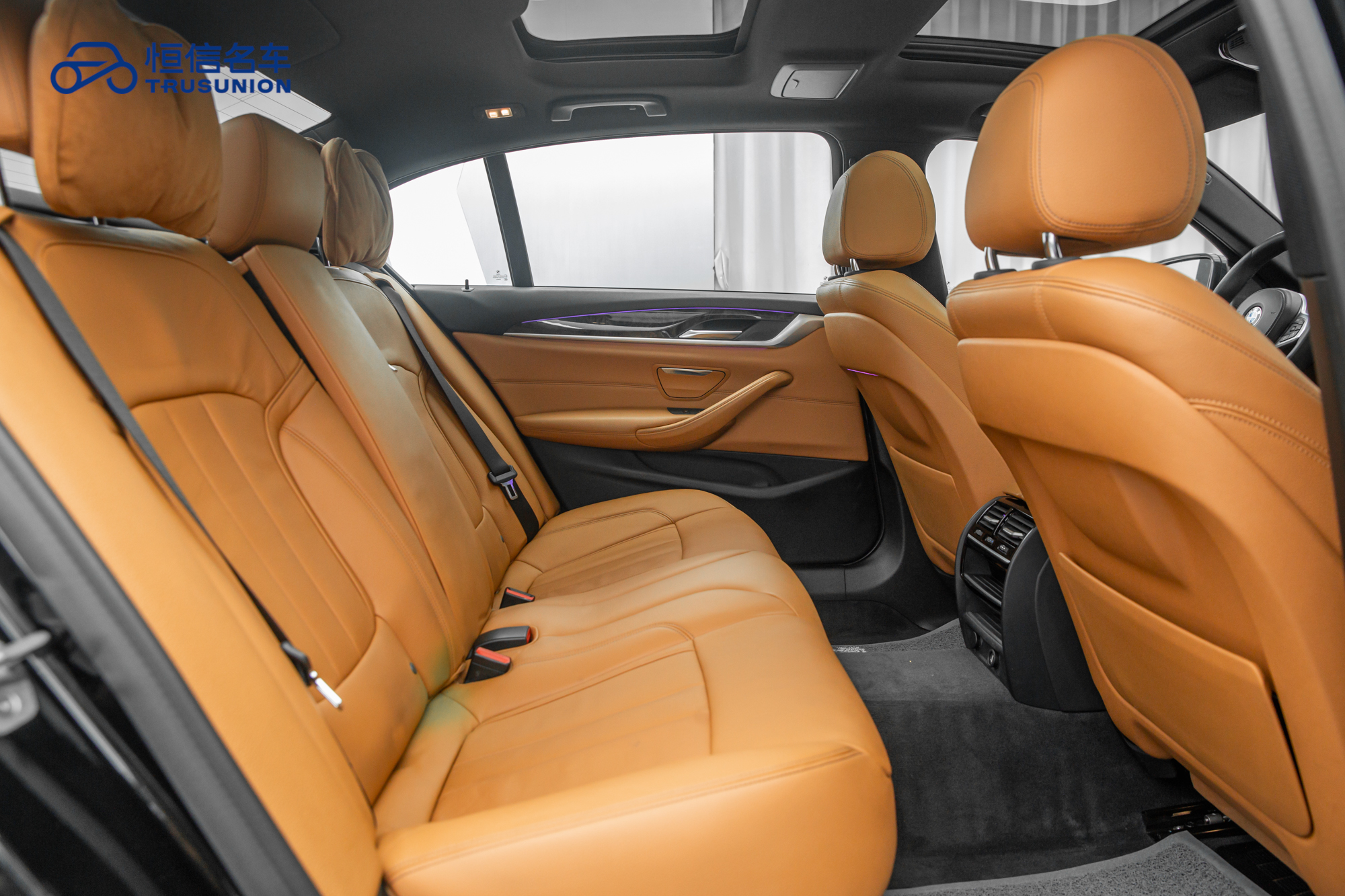 BMW 5 Series 2017 #16 BMW 5 Series 2017 car image #16