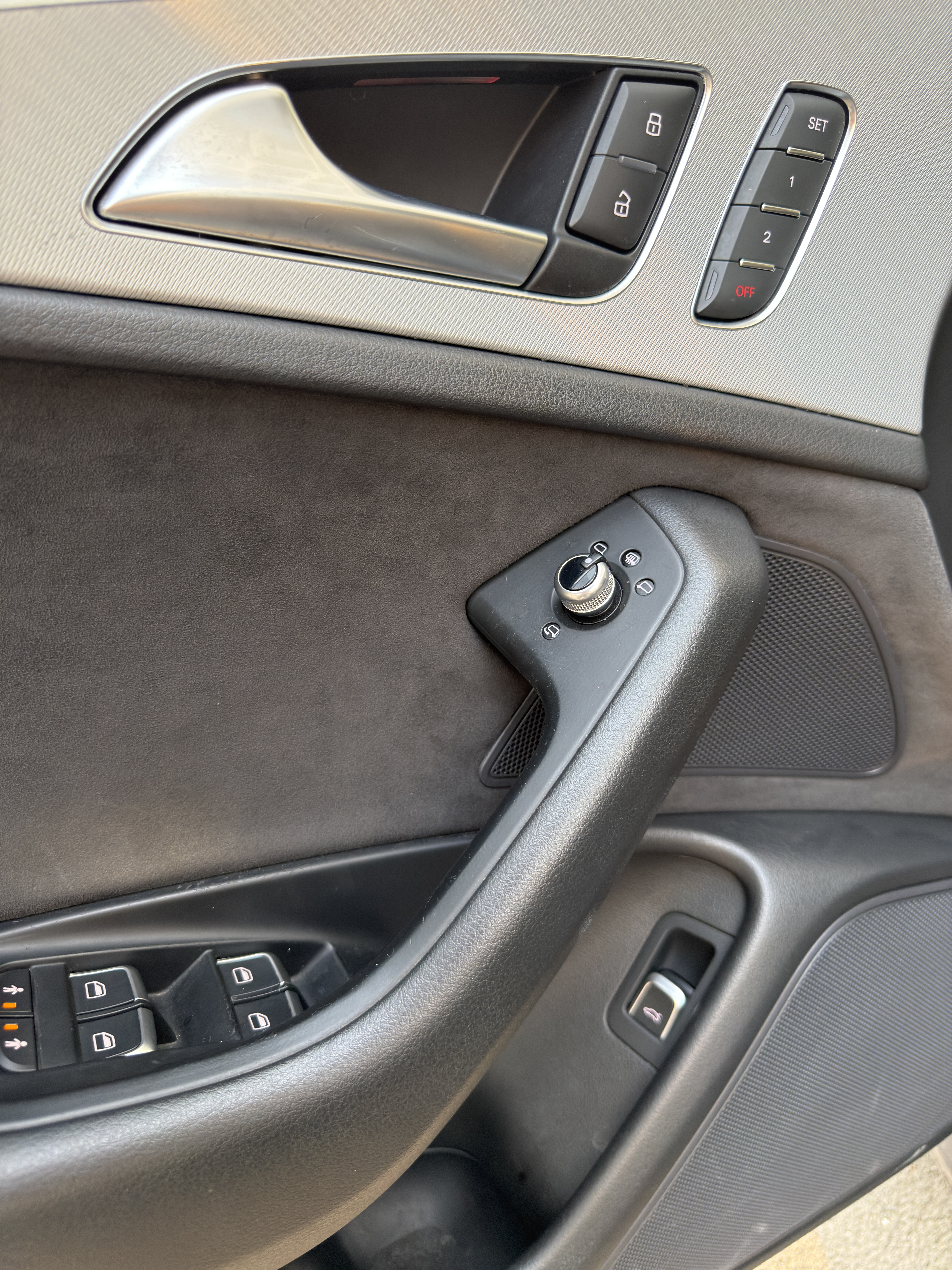 Audi A6 (Imported) 2018 #16 Audi A6 (Imported) 2018 car image #16