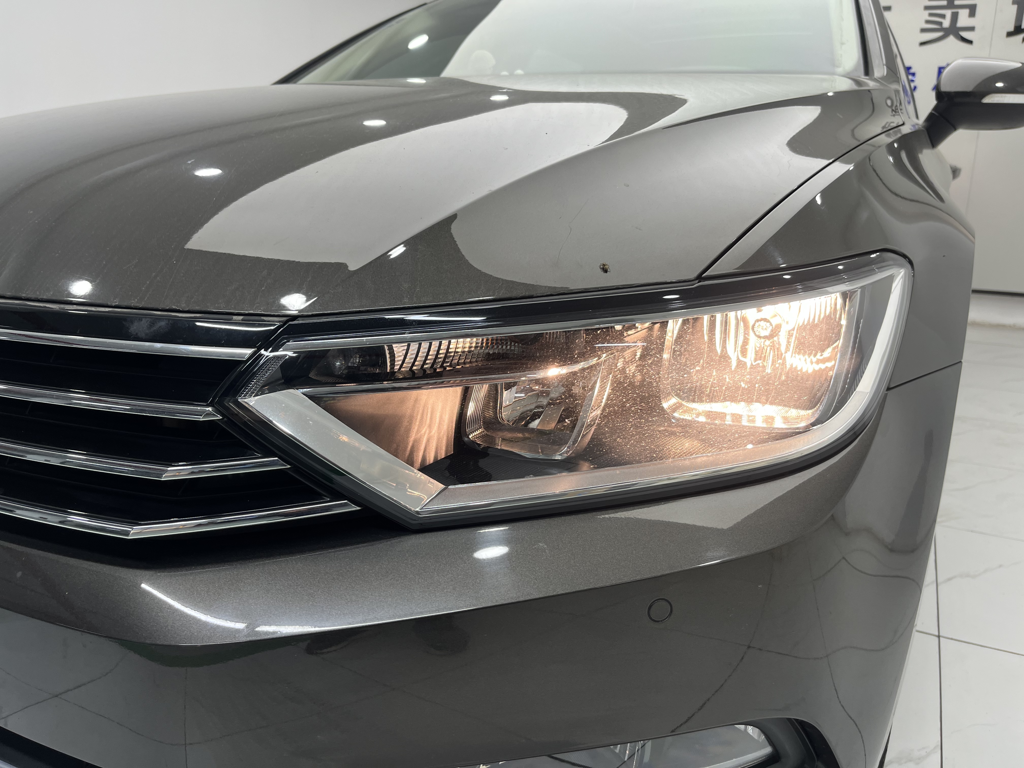 Volkswagen Passat Variant 2017 immagine di auto #16