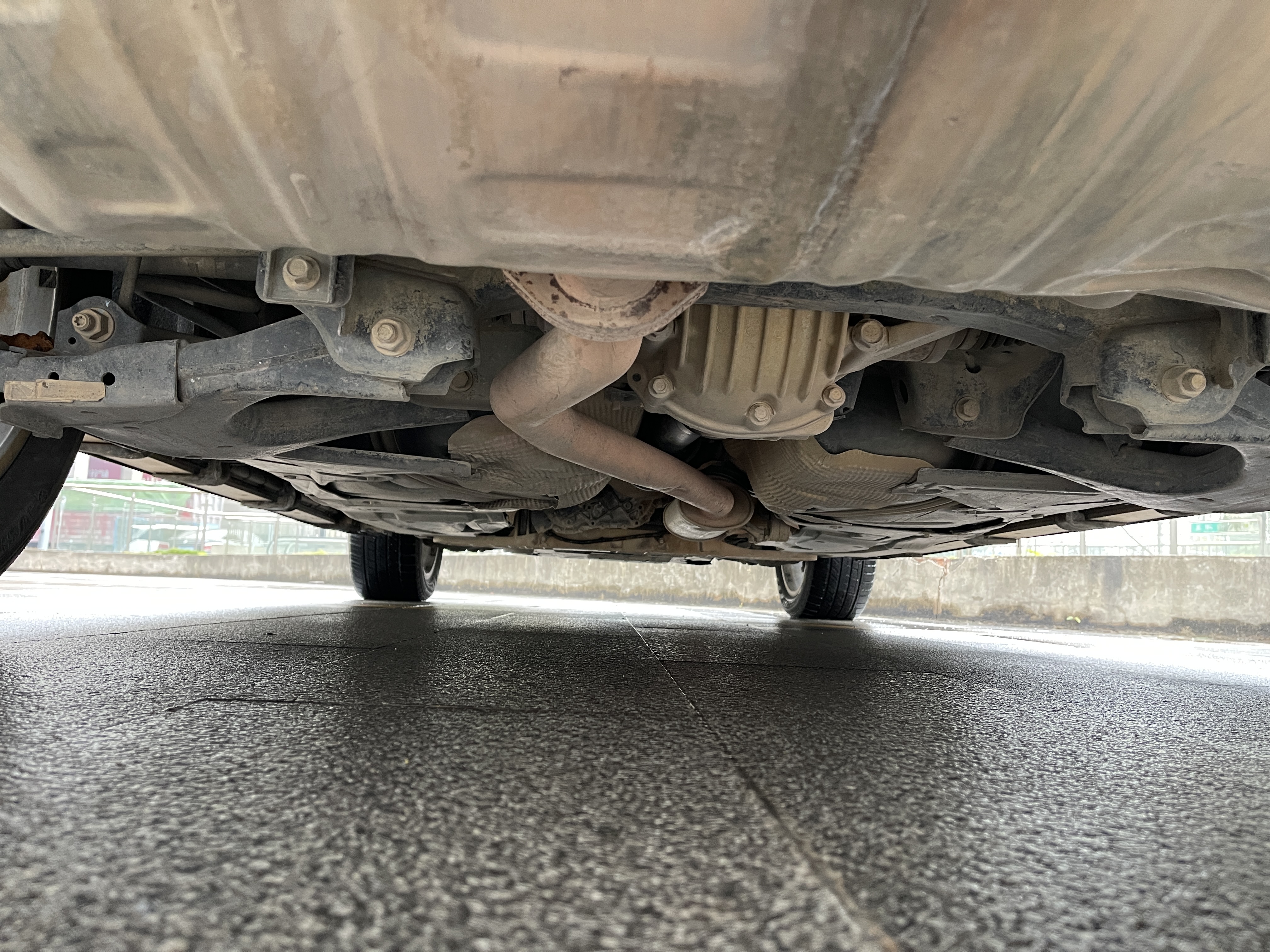 Haval H8 2017 #16 Haval H8 2017 car image #16