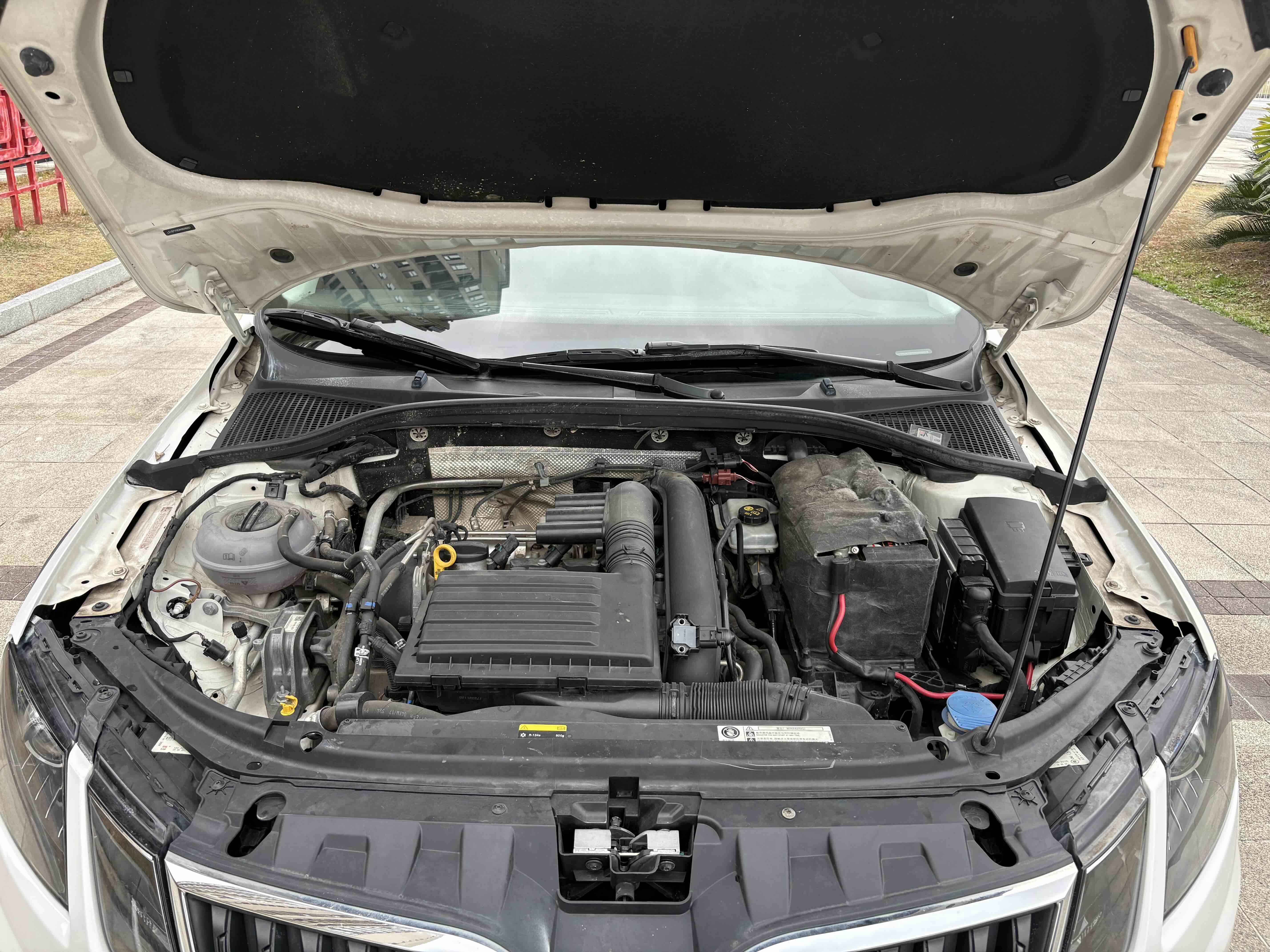 Skoda Octavia 2017 car image #16