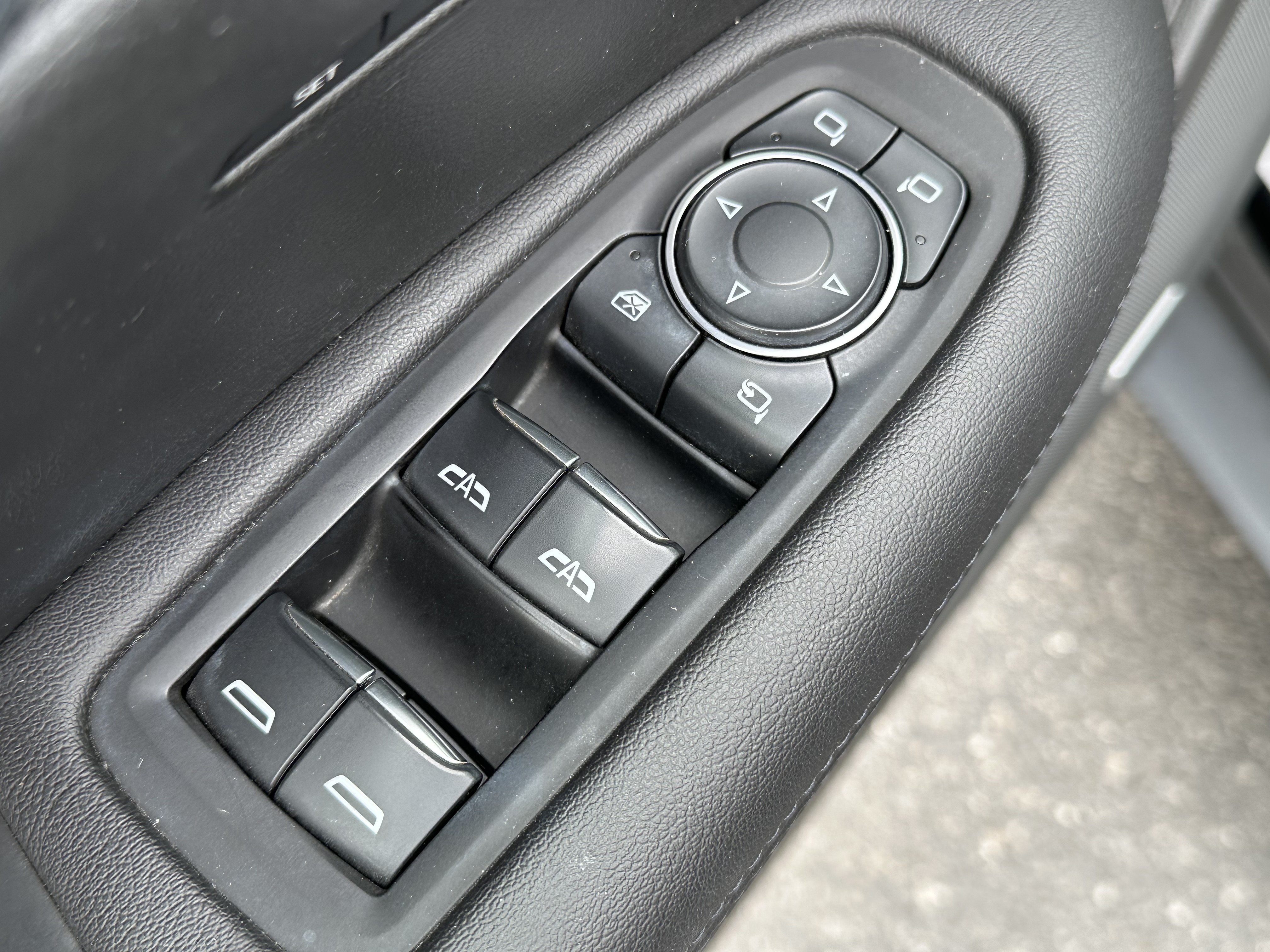 2019 #16 2019 car image #16