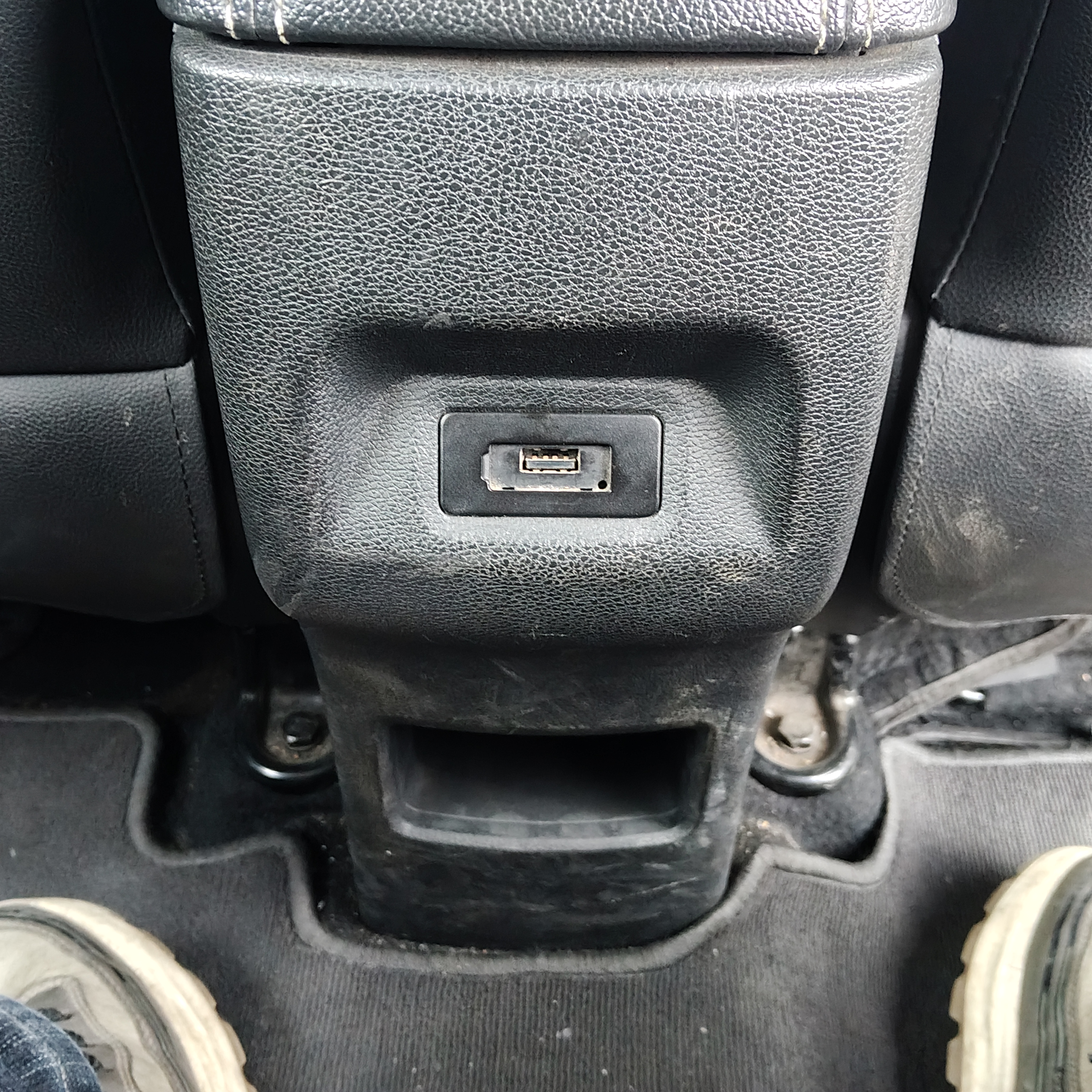 Vision X3 2020 car image #16