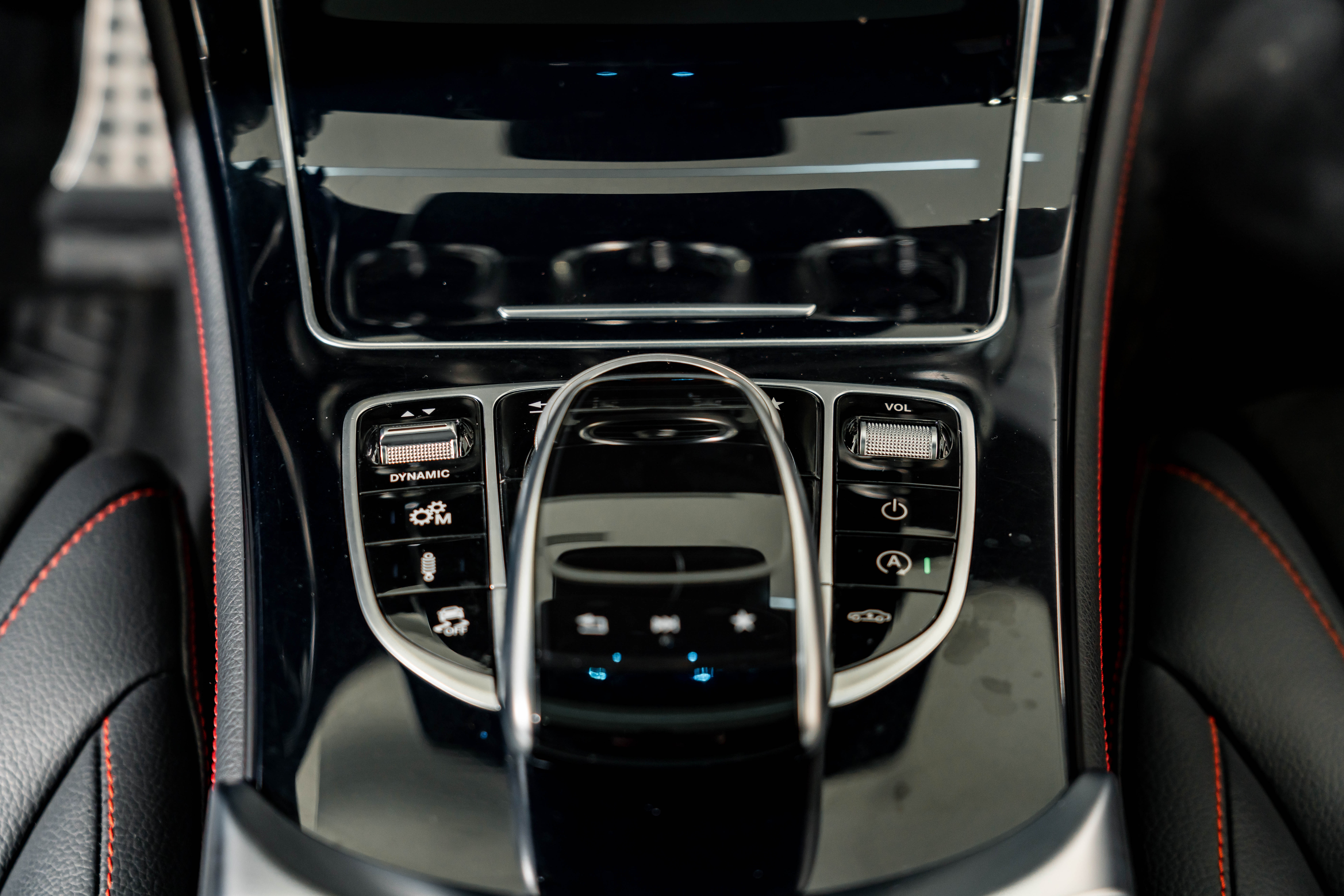 Mercedes-Benz GLC AMG 2019 immagine di auto #16