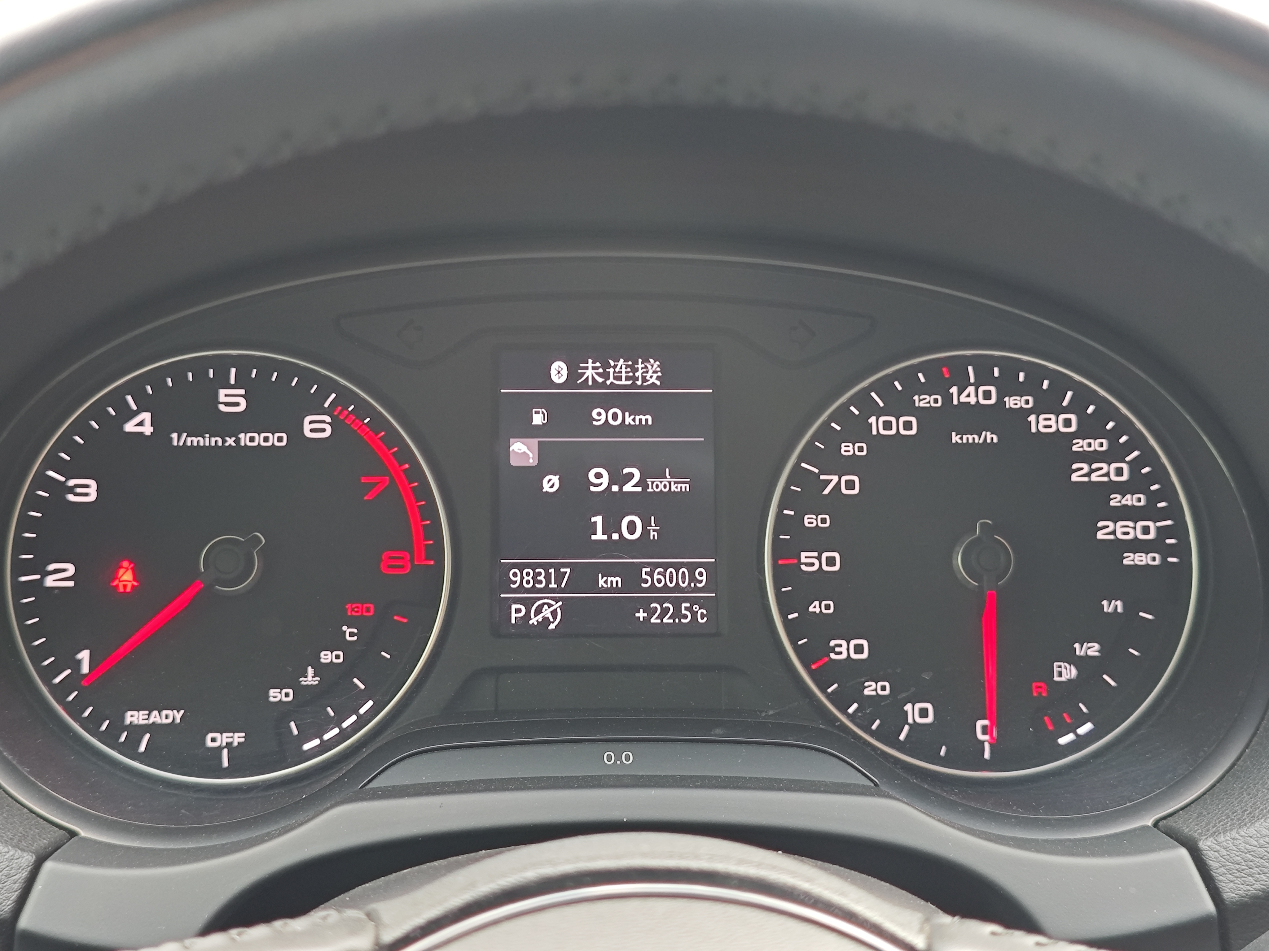 Audi A3 2018 car image #16