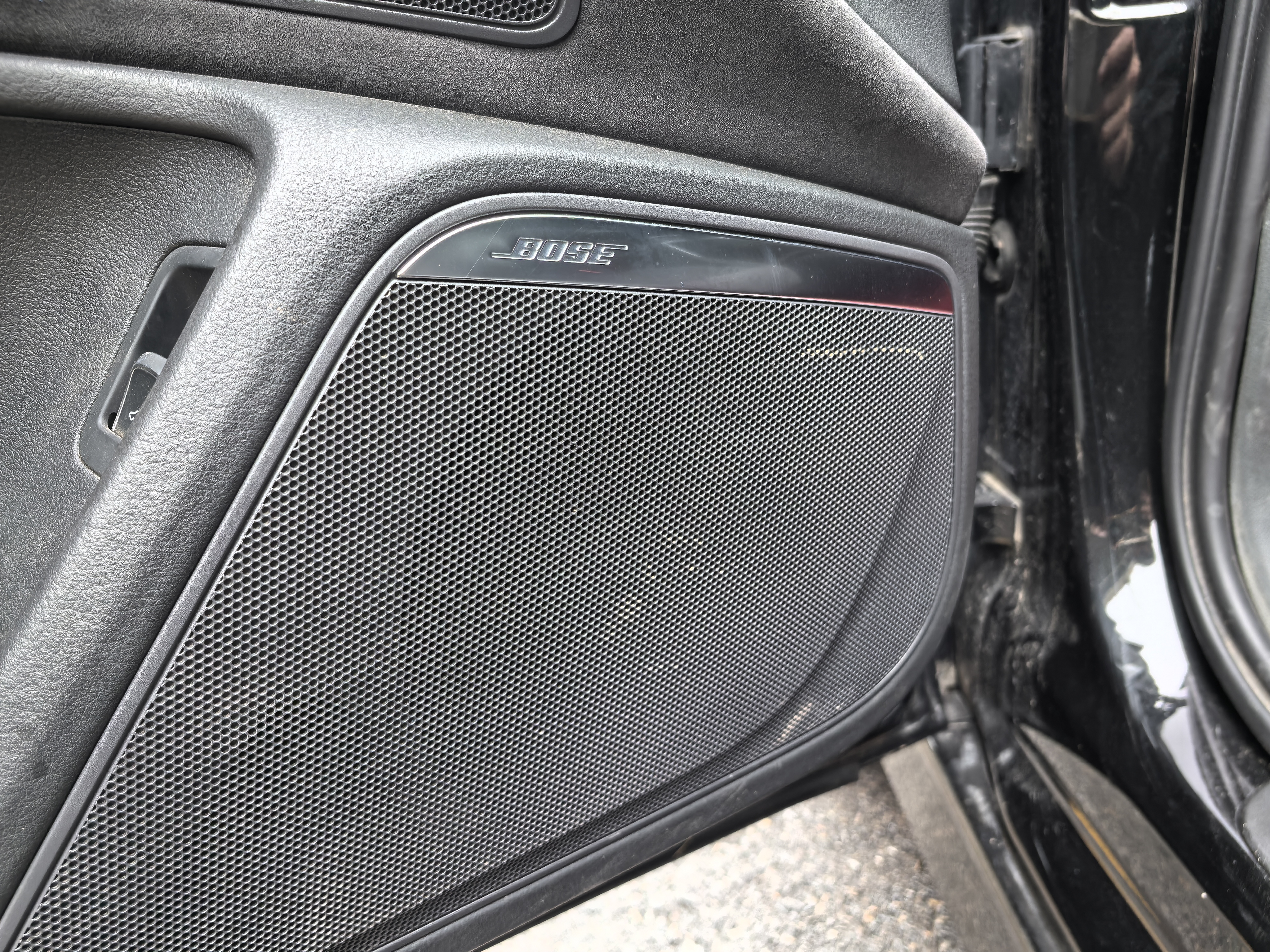 Audi S6 2018 car image #16