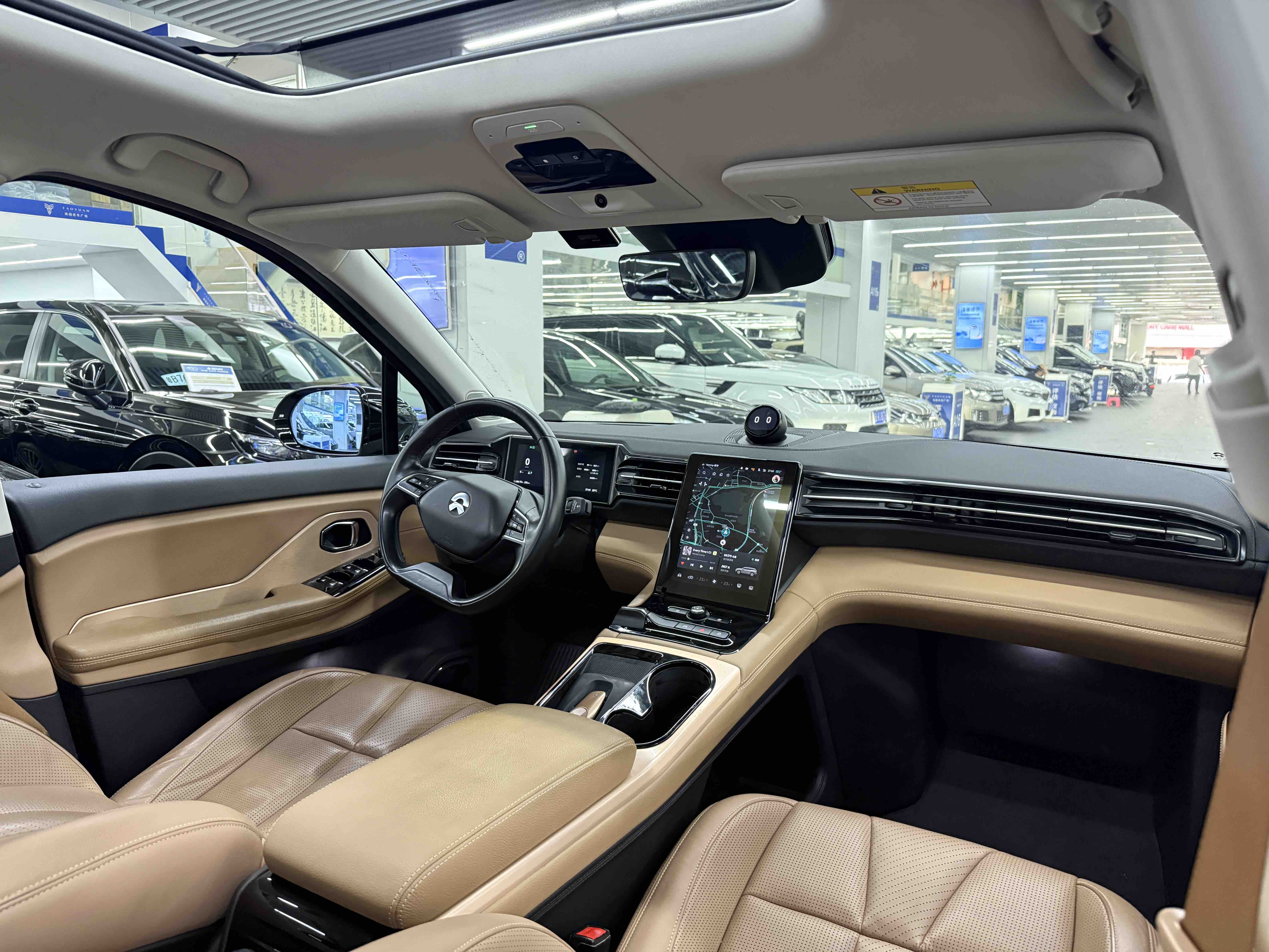 蔚来 蔚来ES8 2019 汽车图片 #16