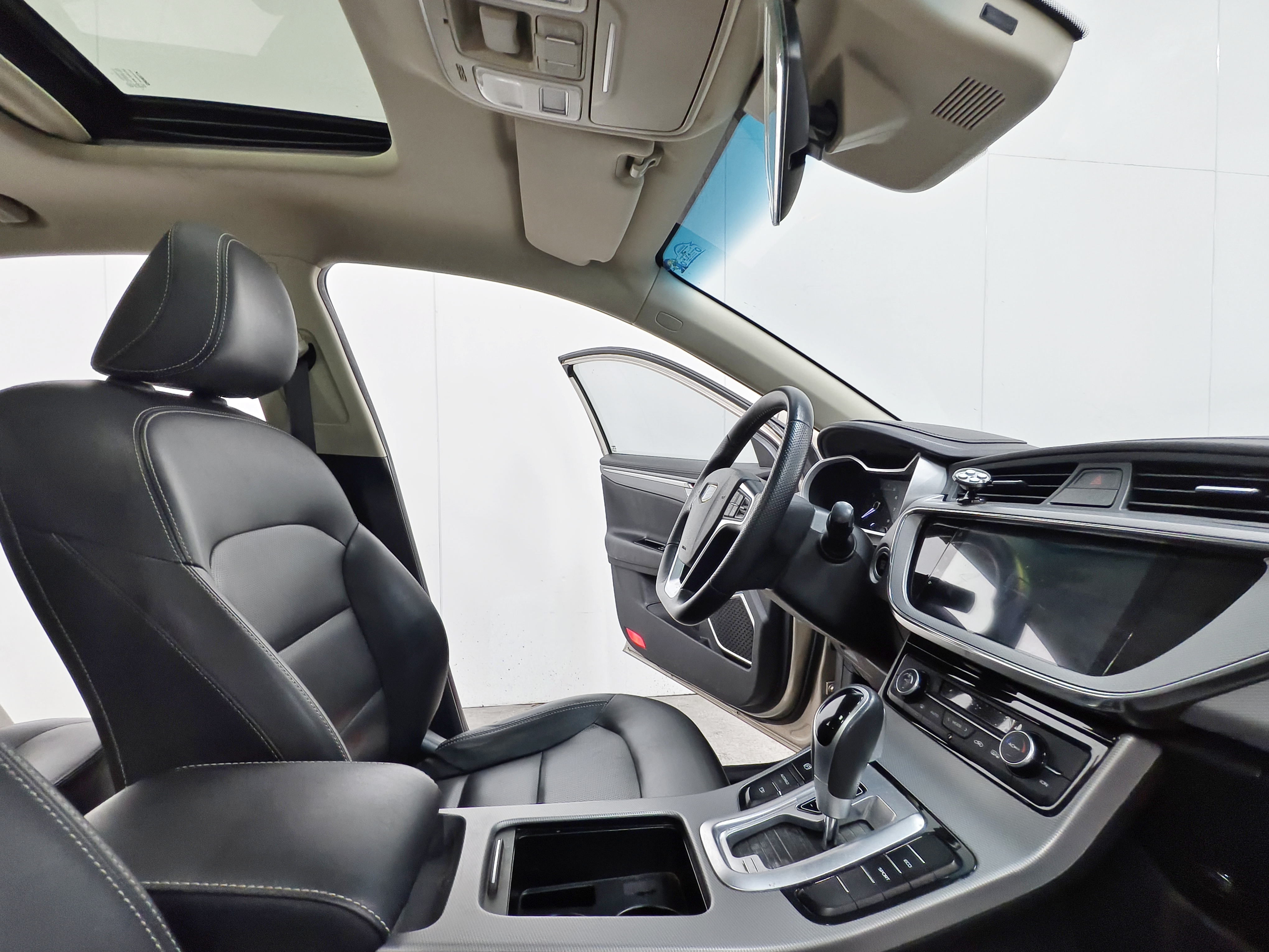 GEELY Emgrand GL 2018 car image #16