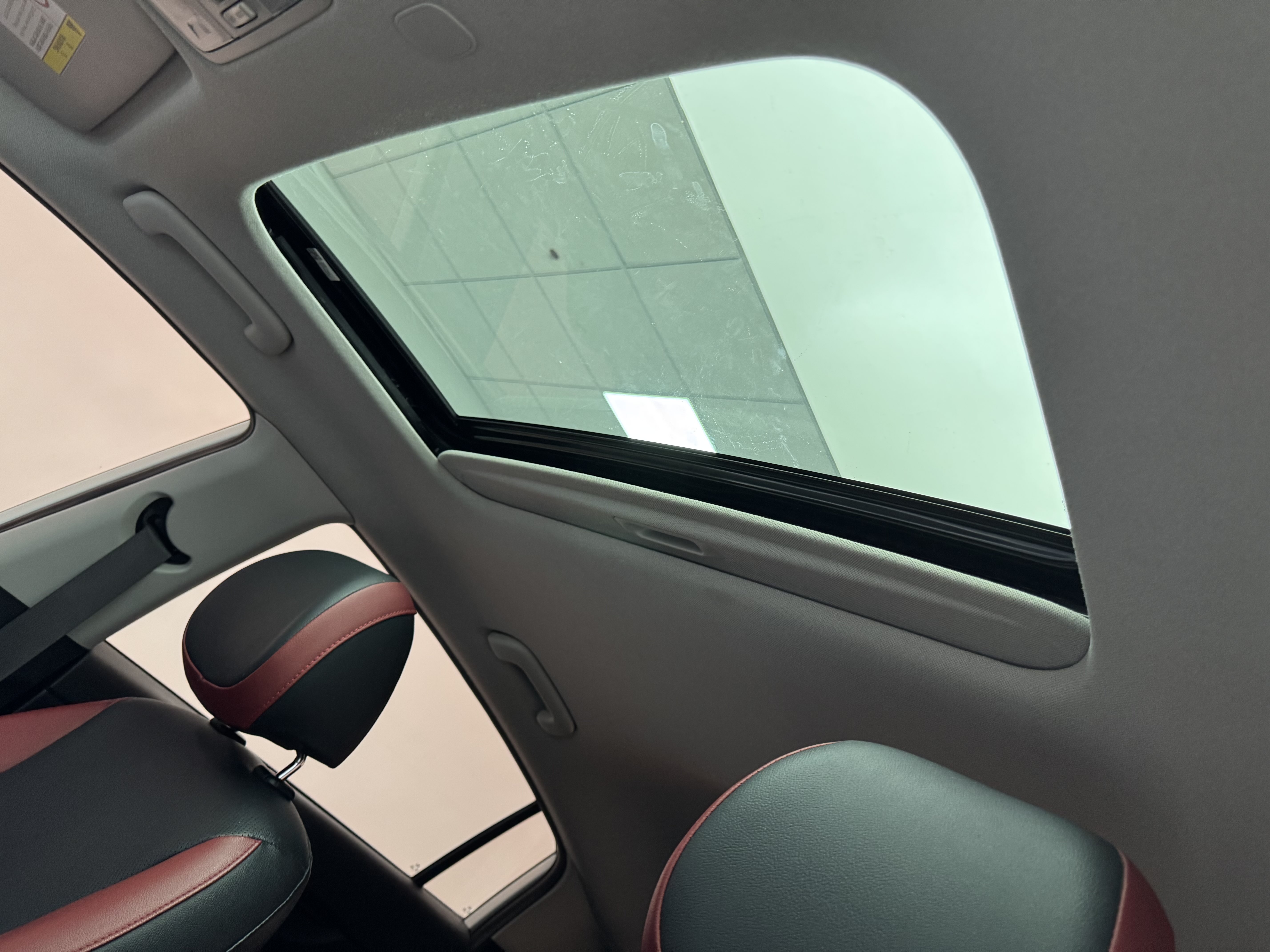 Kia Rio Cross 2018 صورة سيارة #16