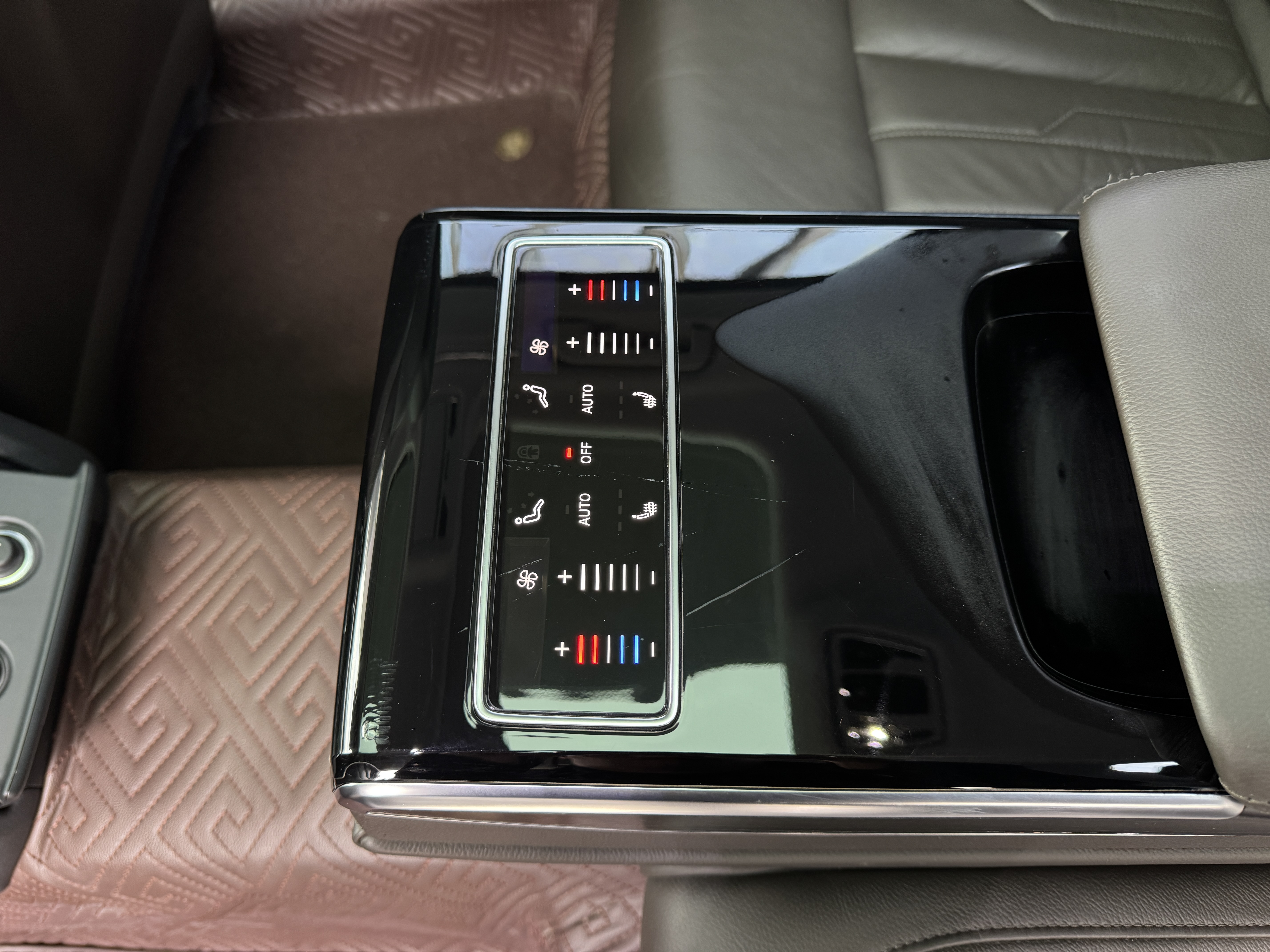 奥迪 奥迪A8 2019 汽车图片 #16