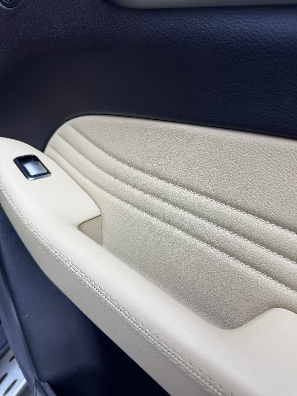 Mercedes-Benz GLE Coupe 2019 #16 Mercedes-Benz GLE Coupe 2019 car image #16