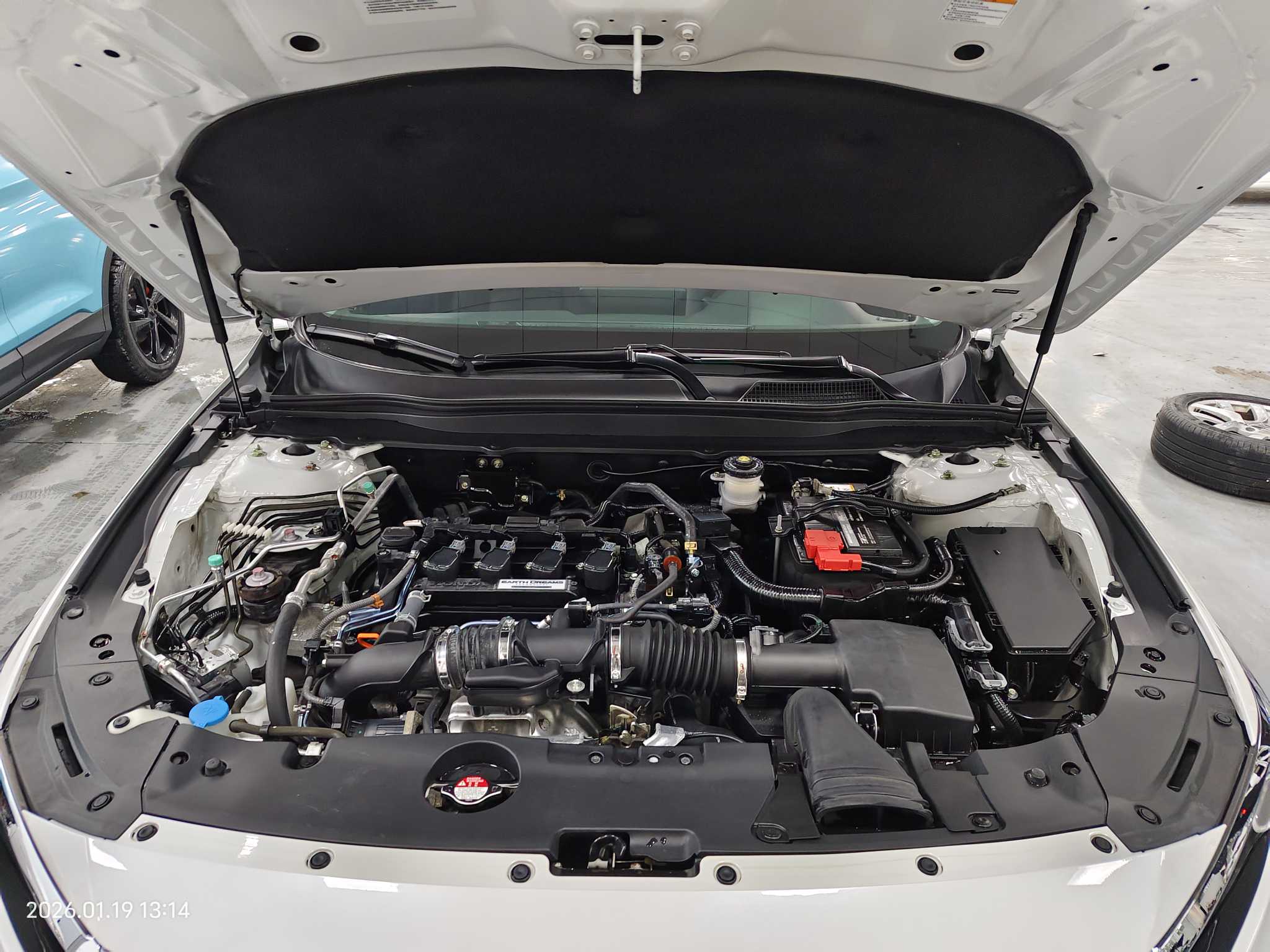 Honda Accord 2018 car image #16