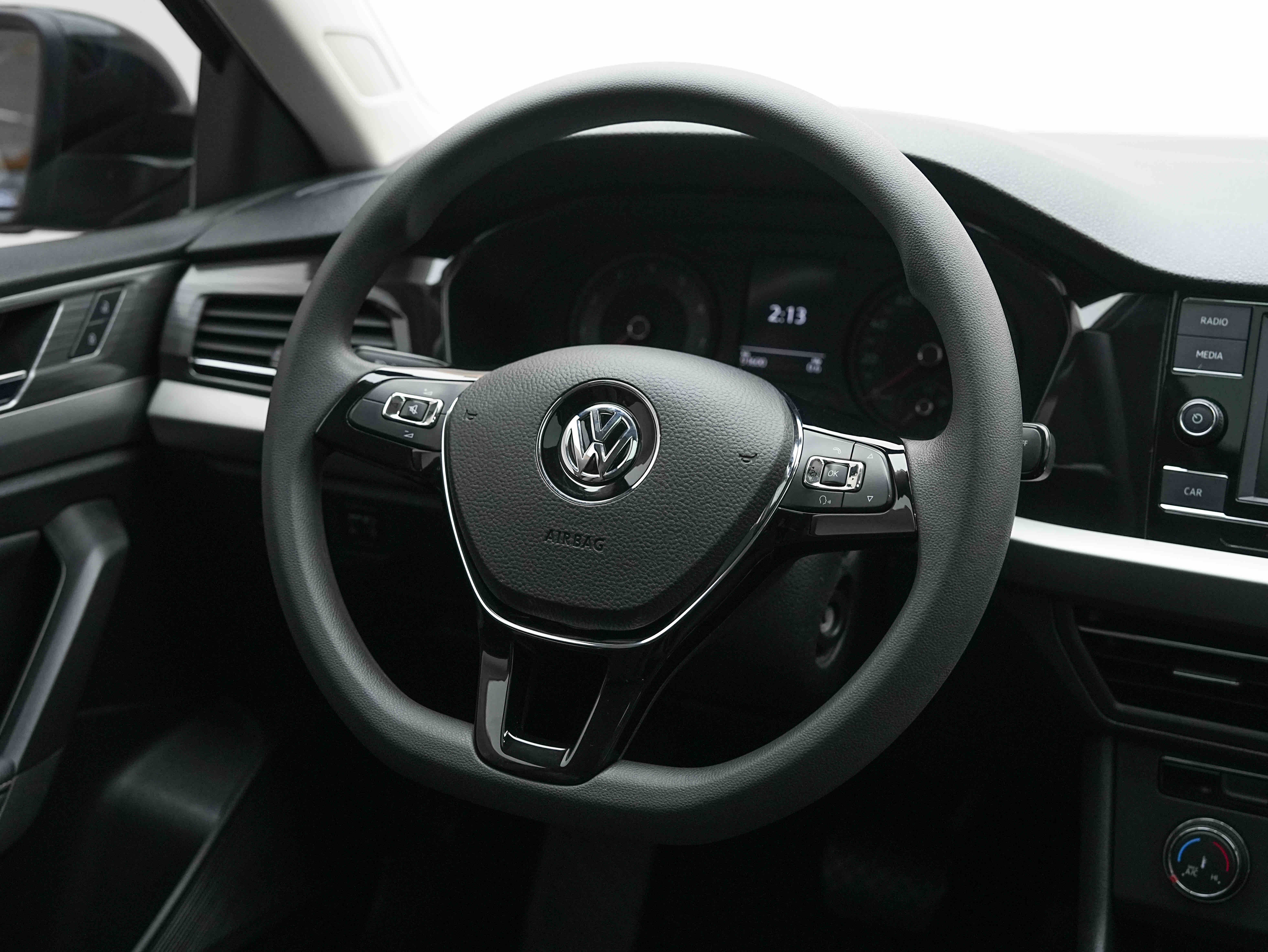 Volkswagen Lavida 2019 #16 Volkswagen Lavida 2019 car image #16