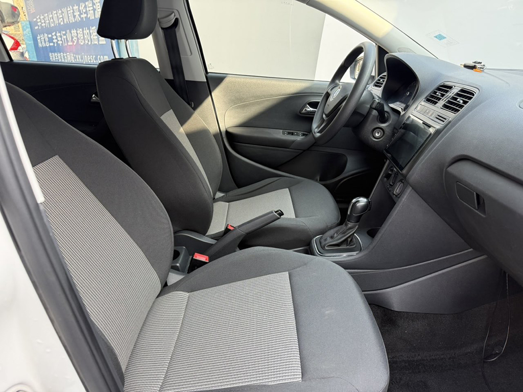 Polo 2018 #16 Polo 2018 car image #16